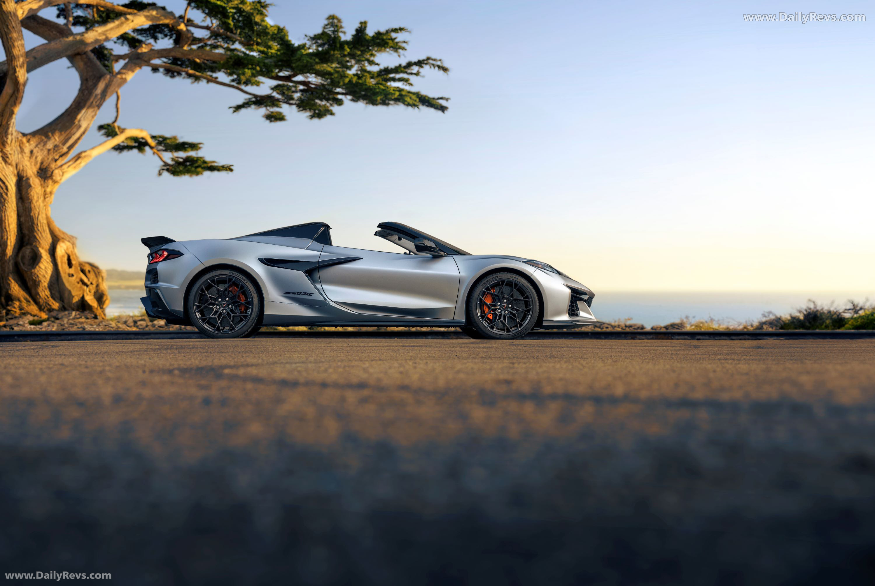 2026 Chevrolet Corvette ZR1X Quail Silver Limited Edition Side View