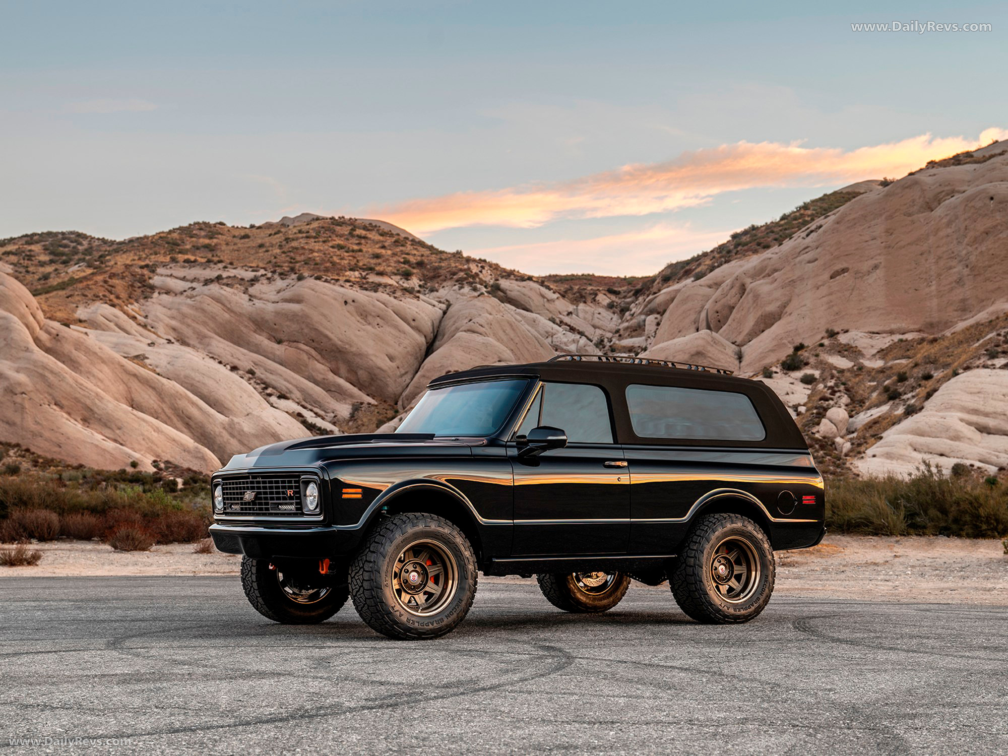 1972 Chevrolet K5 Blazer TUKA Side View