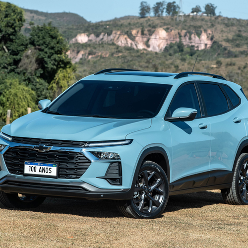 2026 Chevrolet Tracker 100 Years Edition Front View