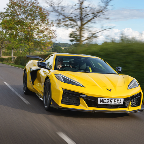 2025 Chevrolet Corvette Z06 Coupe UK Version Front View