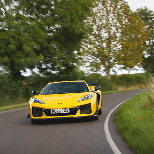 2025 Chevrolet Corvette Z06 Coupe UK Version Front View