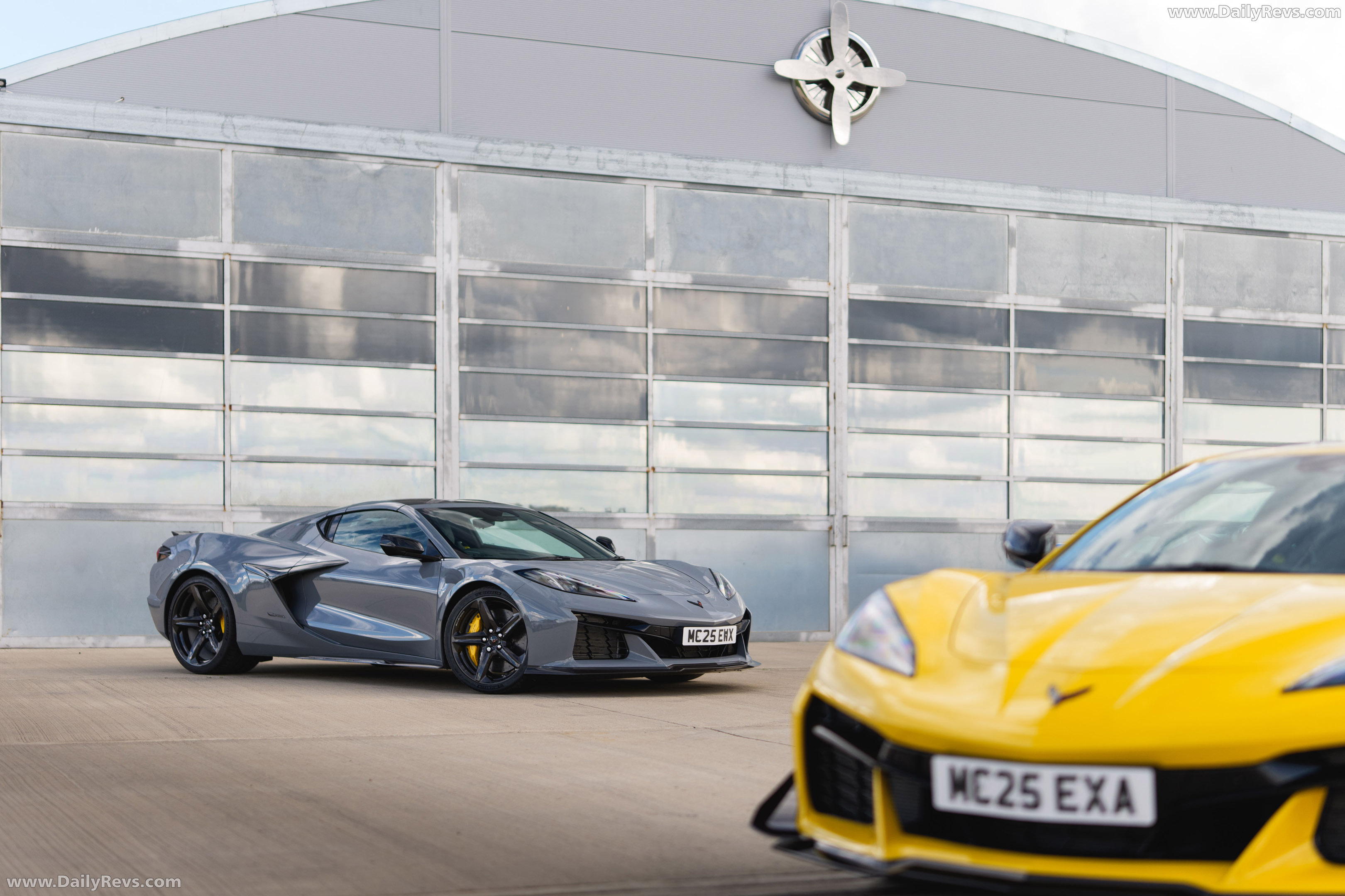 2025 Chevrolet Corvette Z06 Coupe UK Version Front View