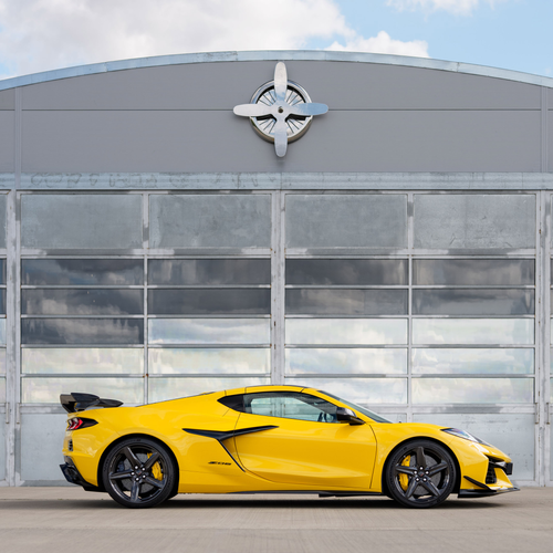 2025 Chevrolet Corvette Z06 Coupe UK Version Side View