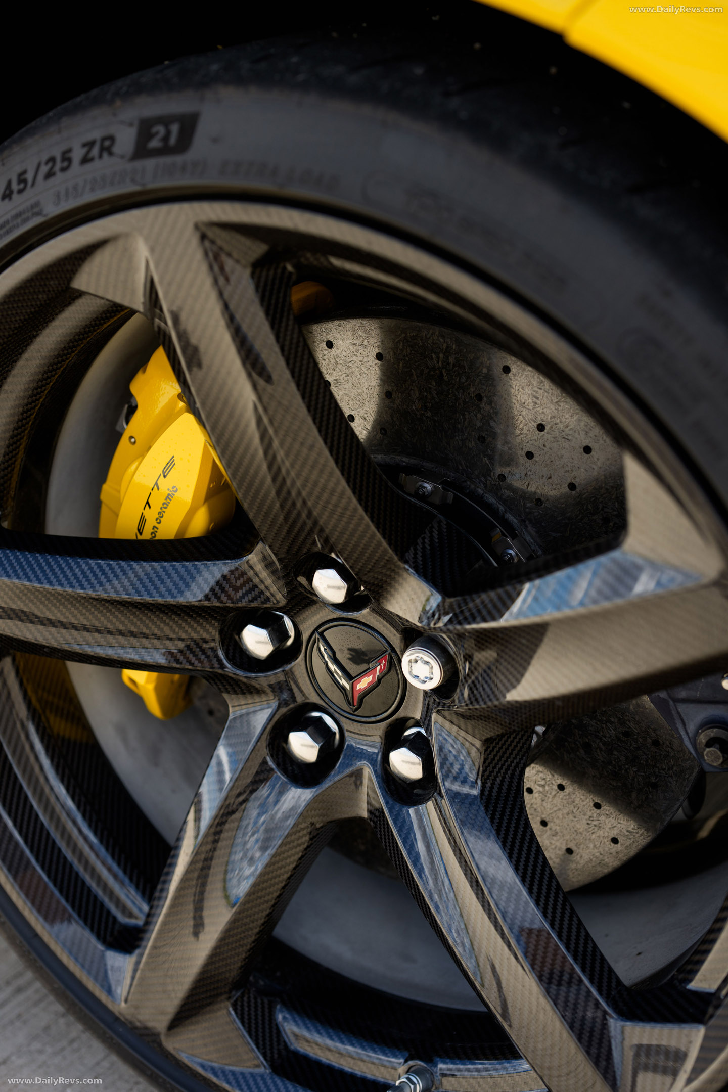 2025 Chevrolet Corvette Z06 Coupe UK Version Exterior