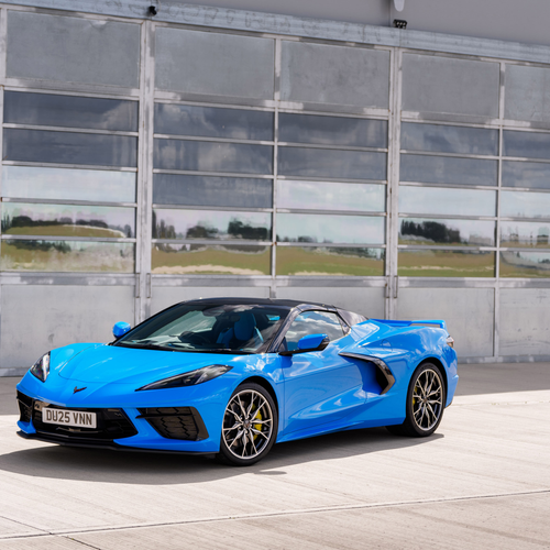 2025 Chevrolet Corvette C8 Stingray Convertible UK Version Front View