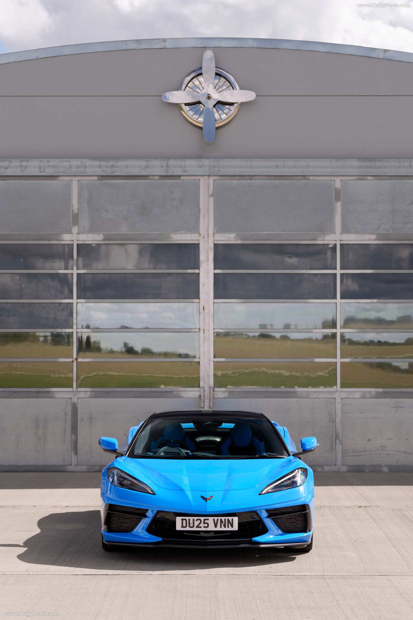 2025 Chevrolet Corvette C8 Stingray Convertible UK Version Front View