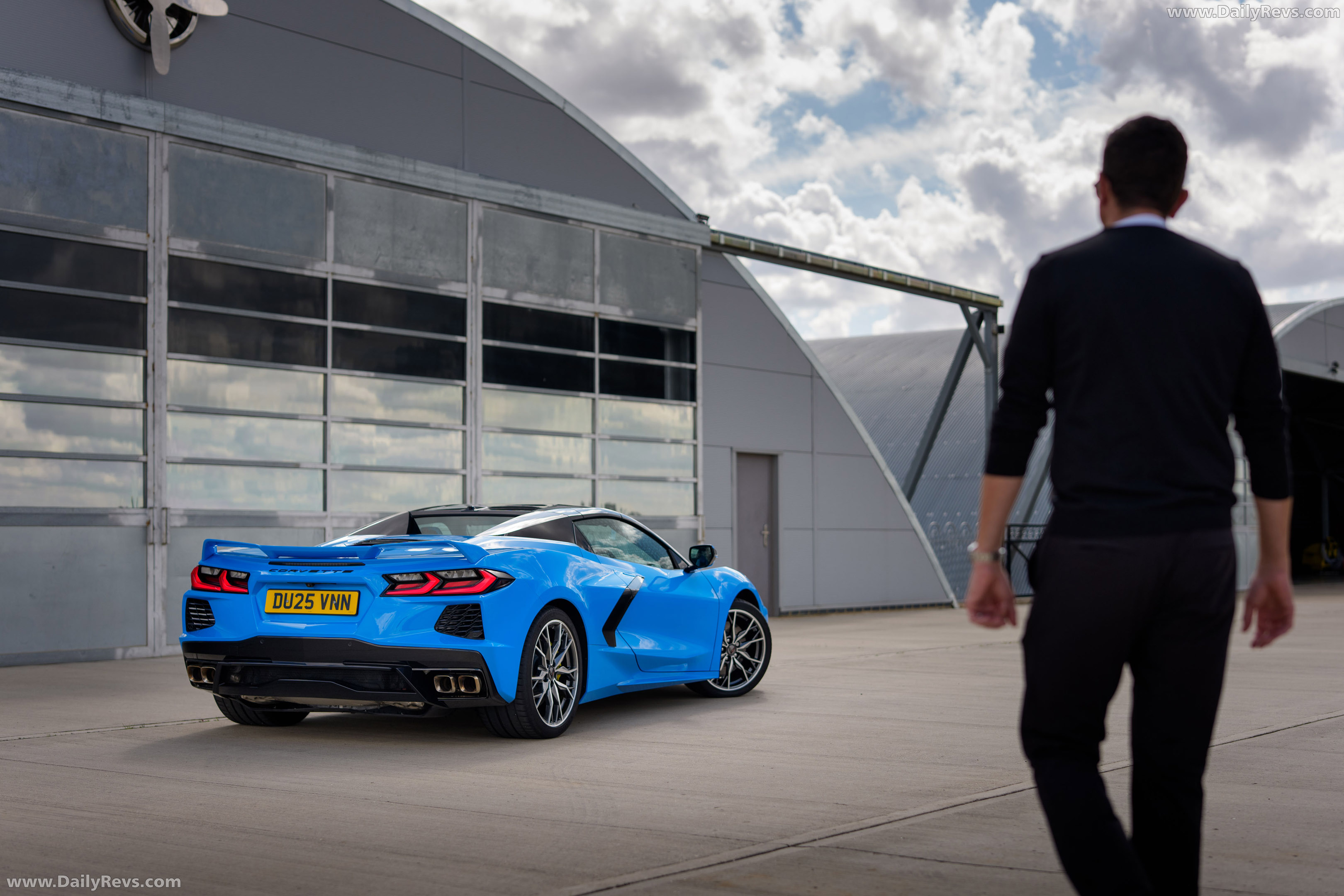 2025 Chevrolet Corvette C8 Stingray Convertible UK Version Rear View
