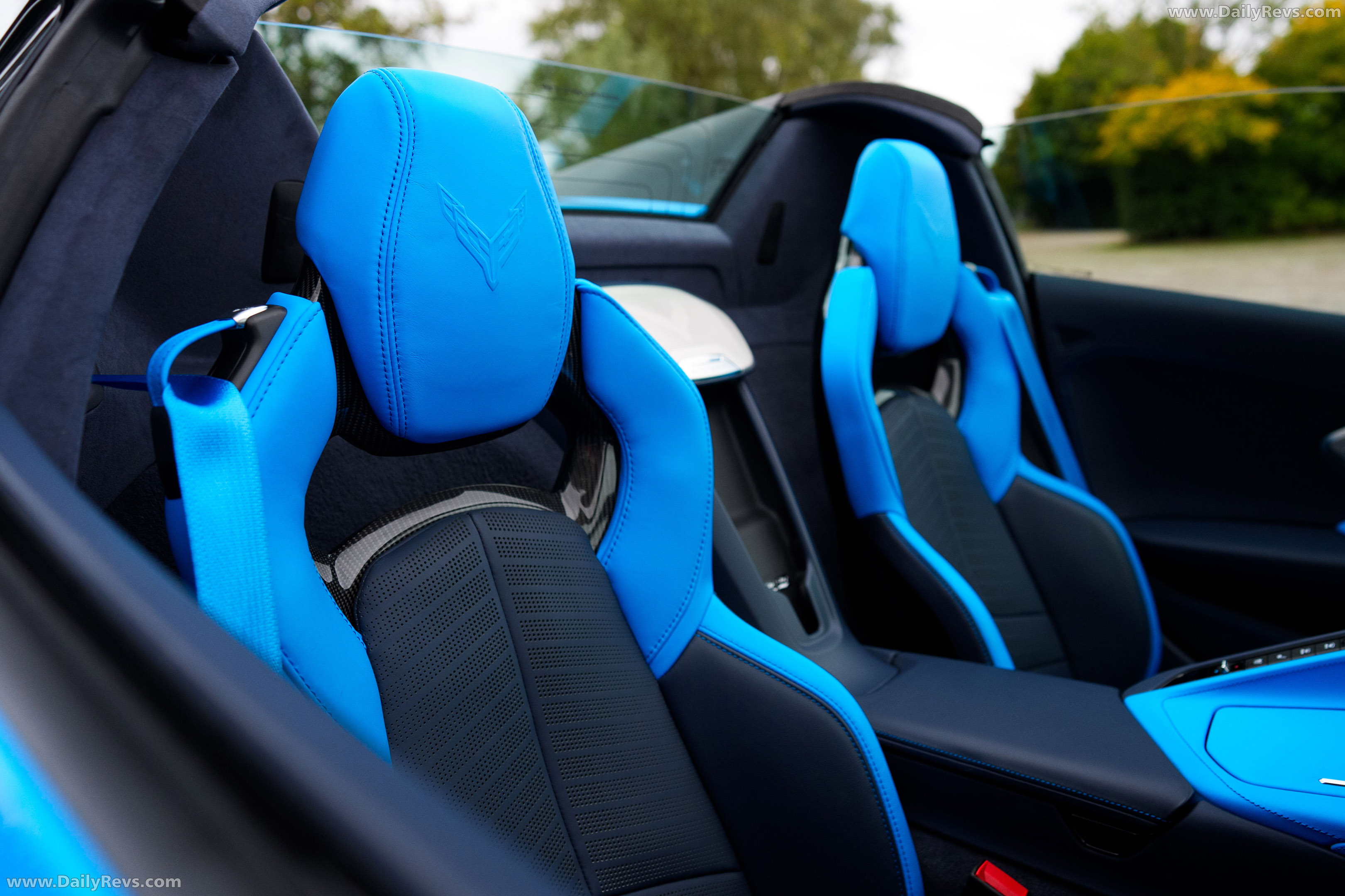 2025 Chevrolet Corvette C8 Stingray Convertible UK Version Interior