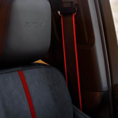 2027 Chevrolet Silverado 1500 ZR2 Interior
