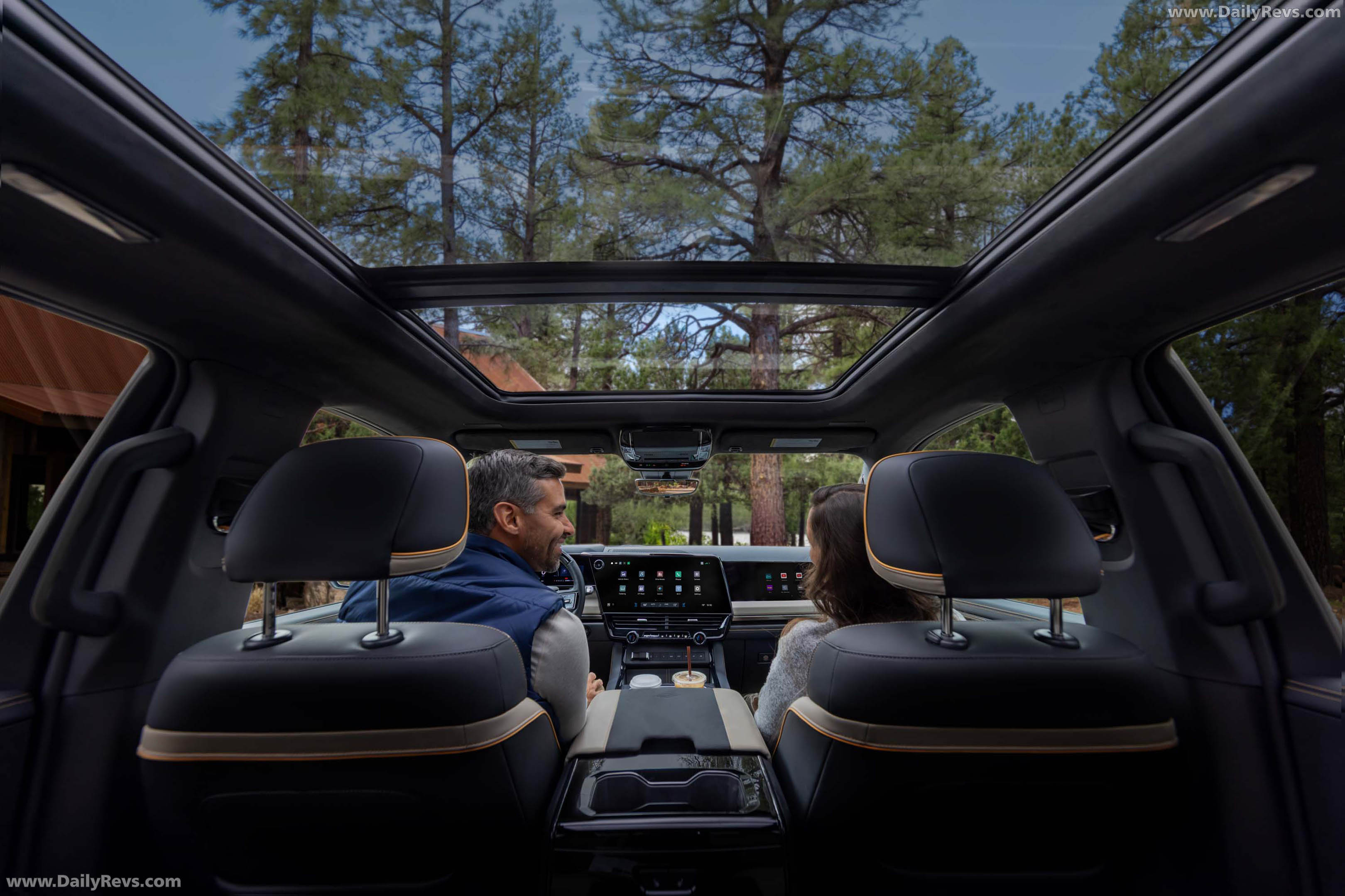 2027 Chevrolet Silverado 1500 High Country Interior