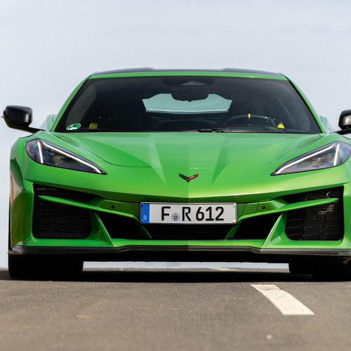 2026 Chevrolet Corvette E-Ray European Version Front View