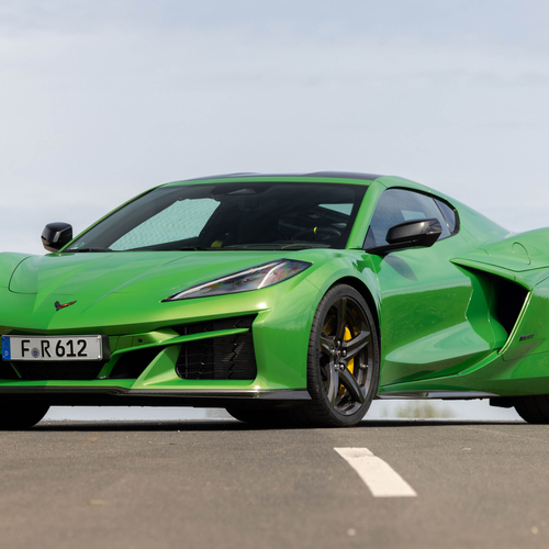 2026 Chevrolet Corvette E-Ray European Version Front View