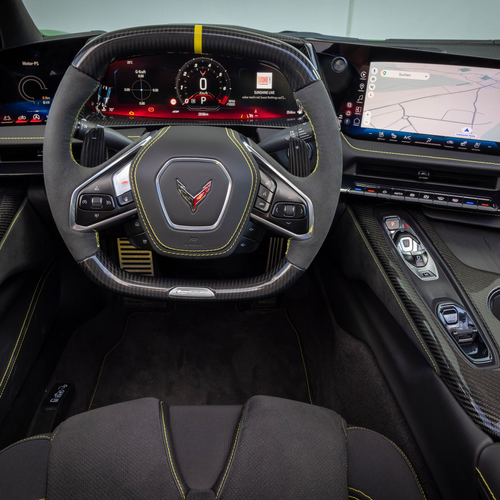 2026 Chevrolet Corvette E-Ray European Version Interior