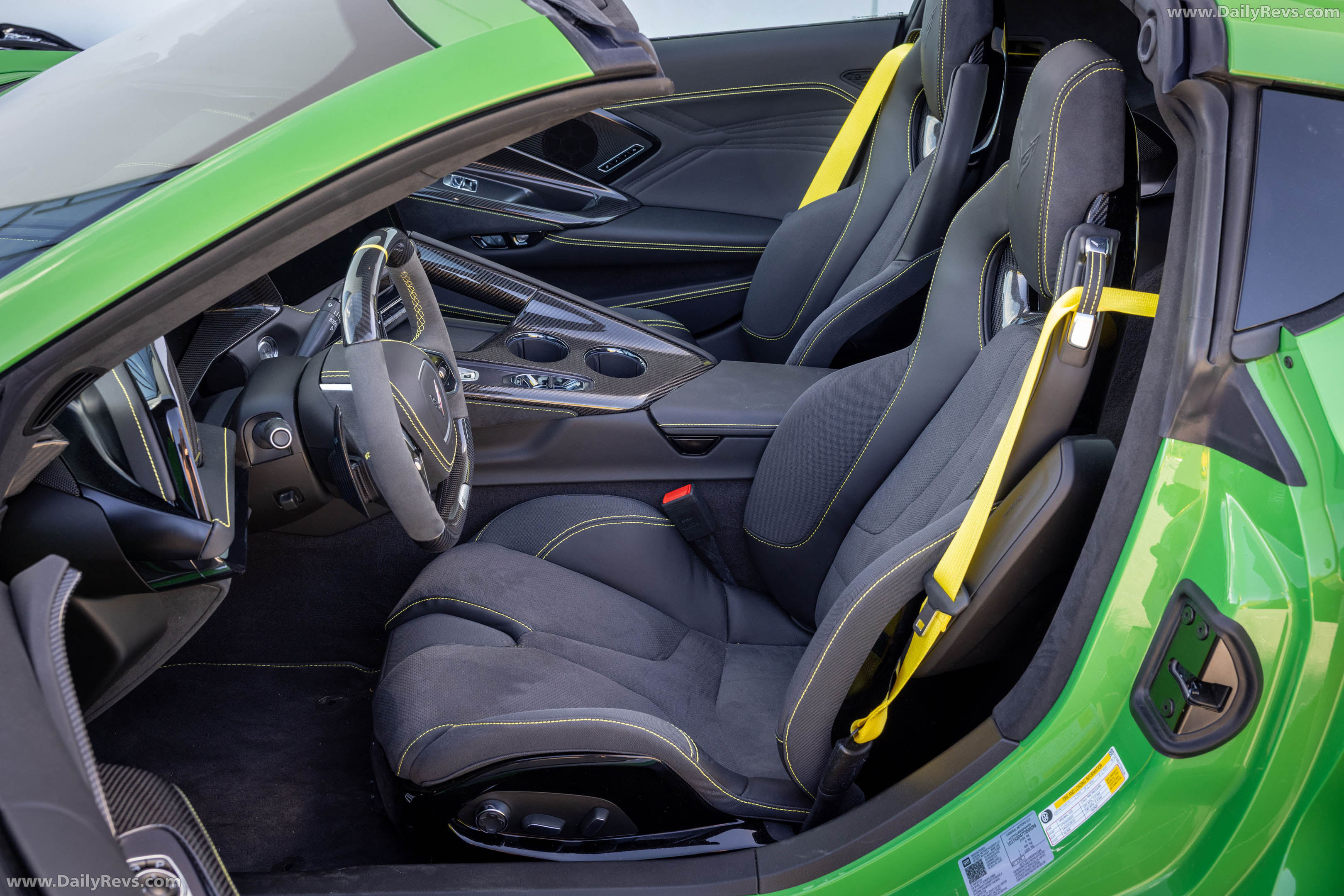 2026 Chevrolet Corvette E-Ray European Version Interior