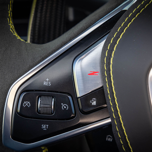 2026 Chevrolet Corvette E-Ray European Version Interior