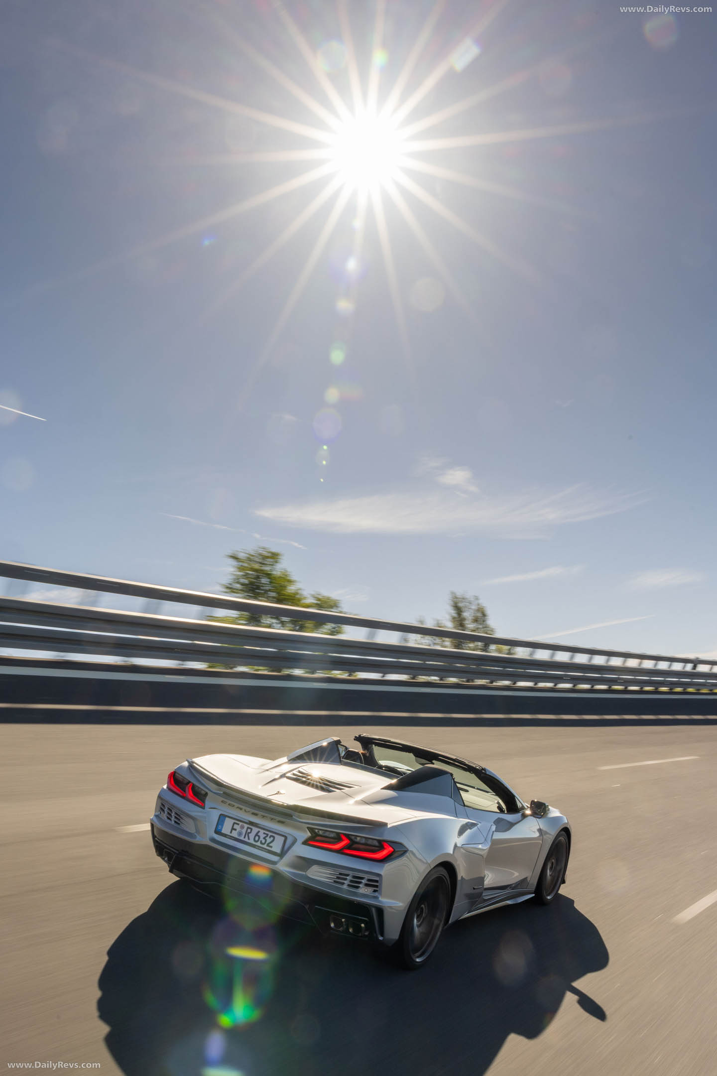 2026 Chevrolet Corvette E-Ray Convertible European Version Rear View
