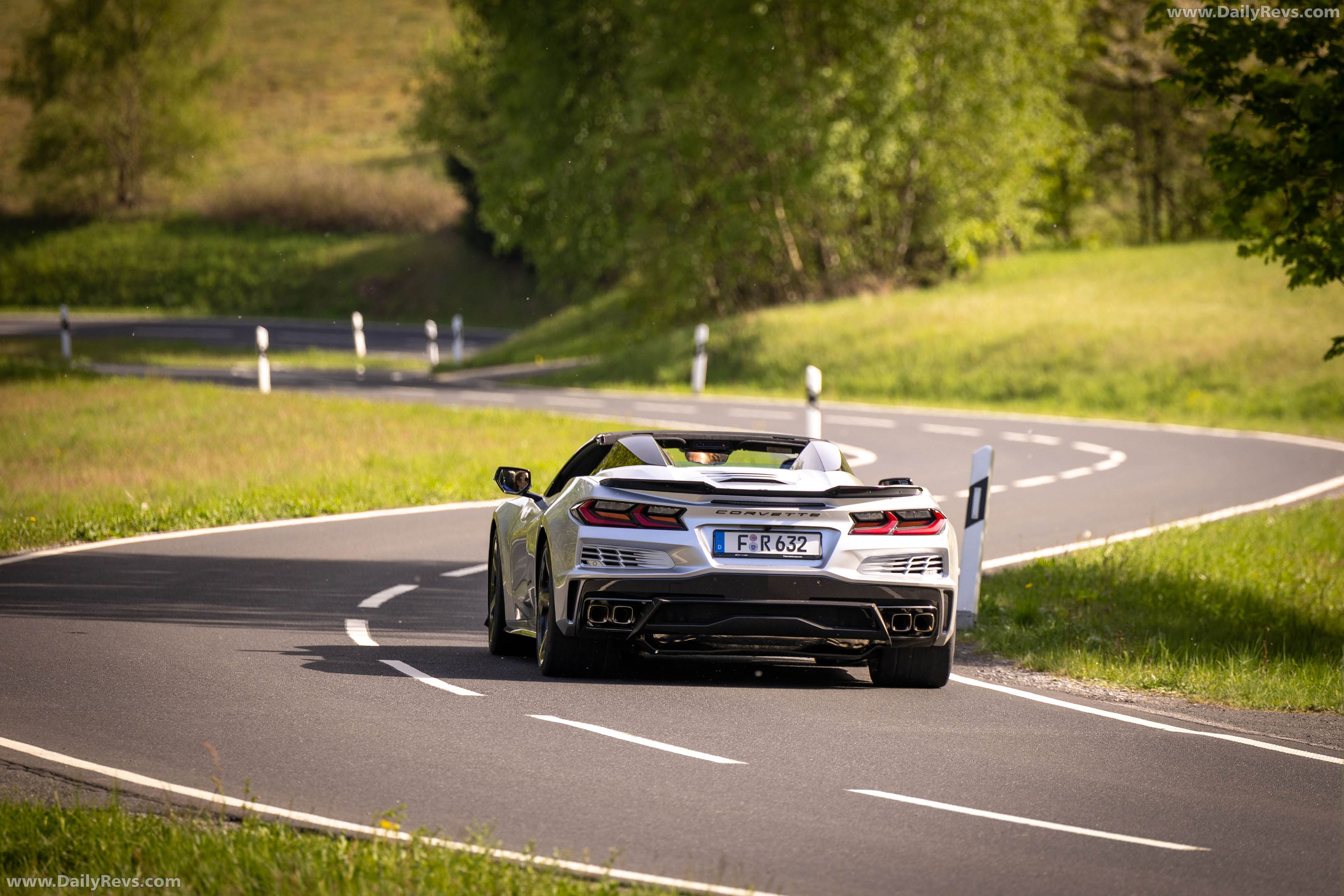 2026 Chevrolet Corvette E-Ray Convertible European Version Rear View