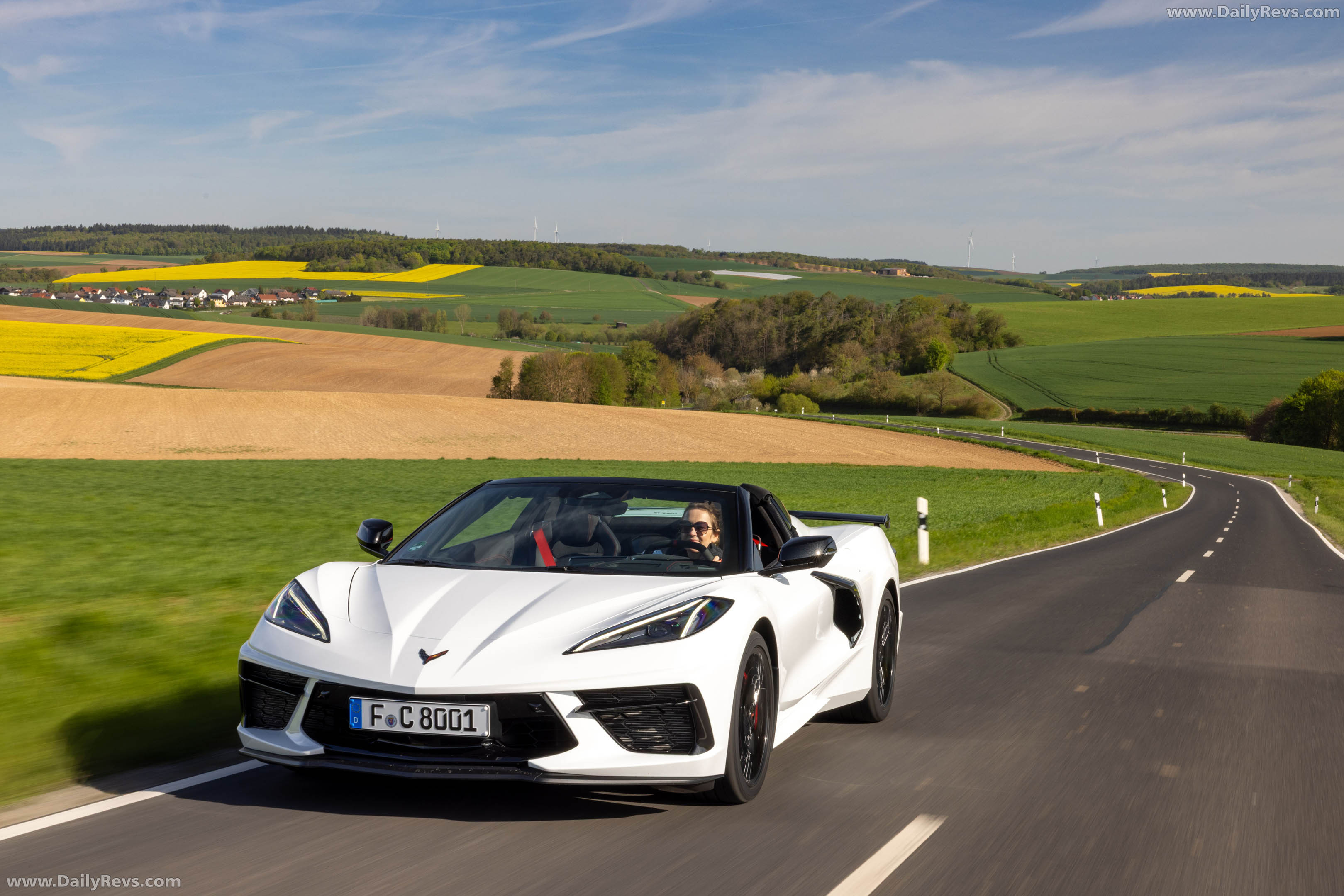 2026 Chevrolet Corvette Stingray Convertible European Version Front View
