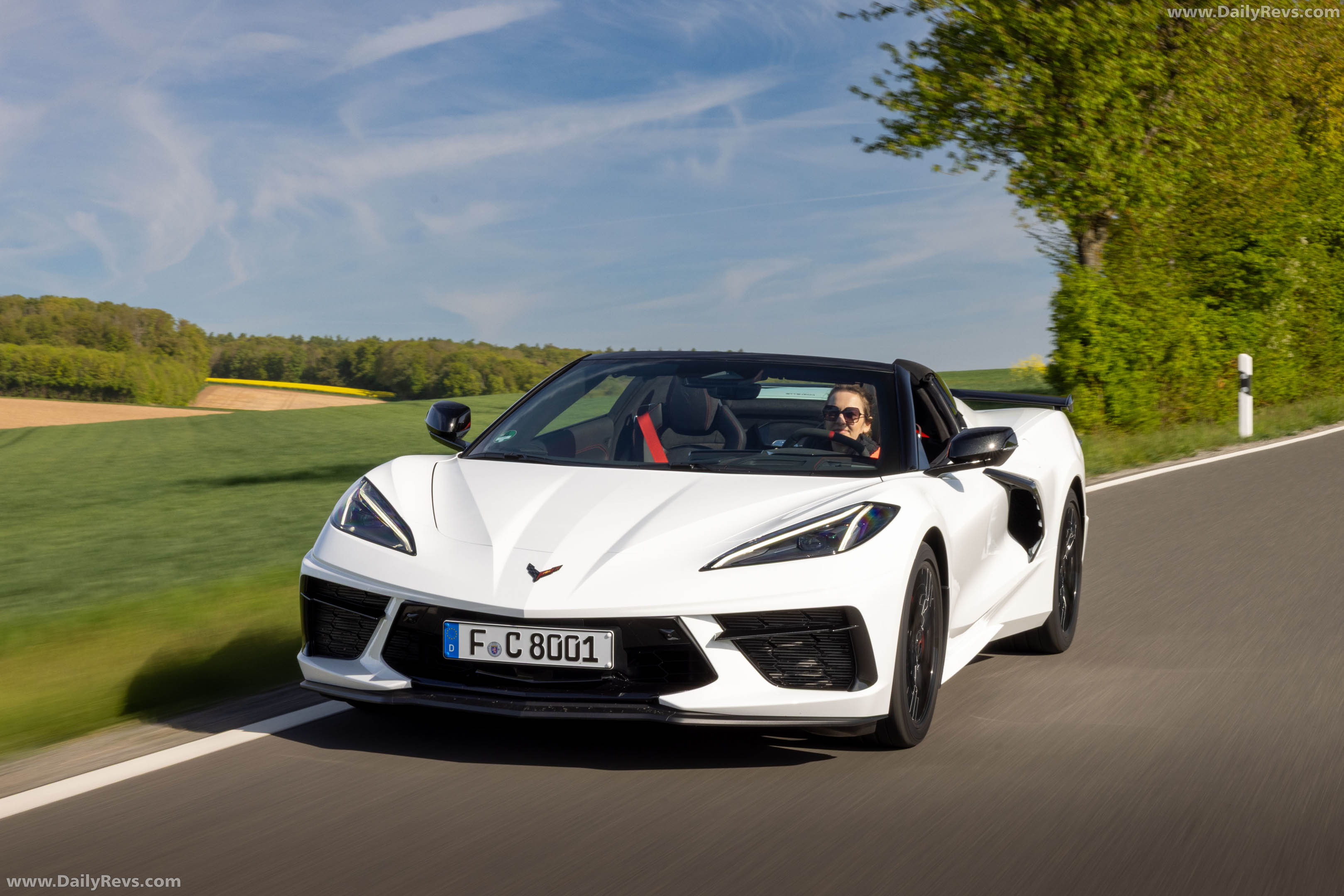 2026 Chevrolet Corvette Stingray Convertible European Version Front View