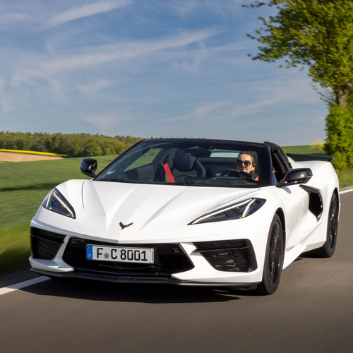 2026 Chevrolet Corvette Stingray Convertible European Version Front View