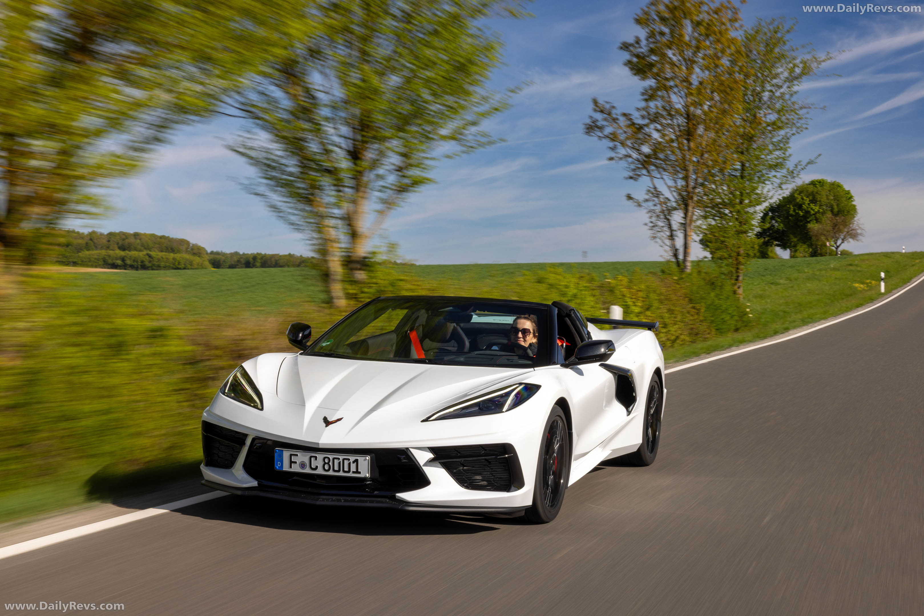 2026 Chevrolet Corvette Stingray Convertible European Version Front View