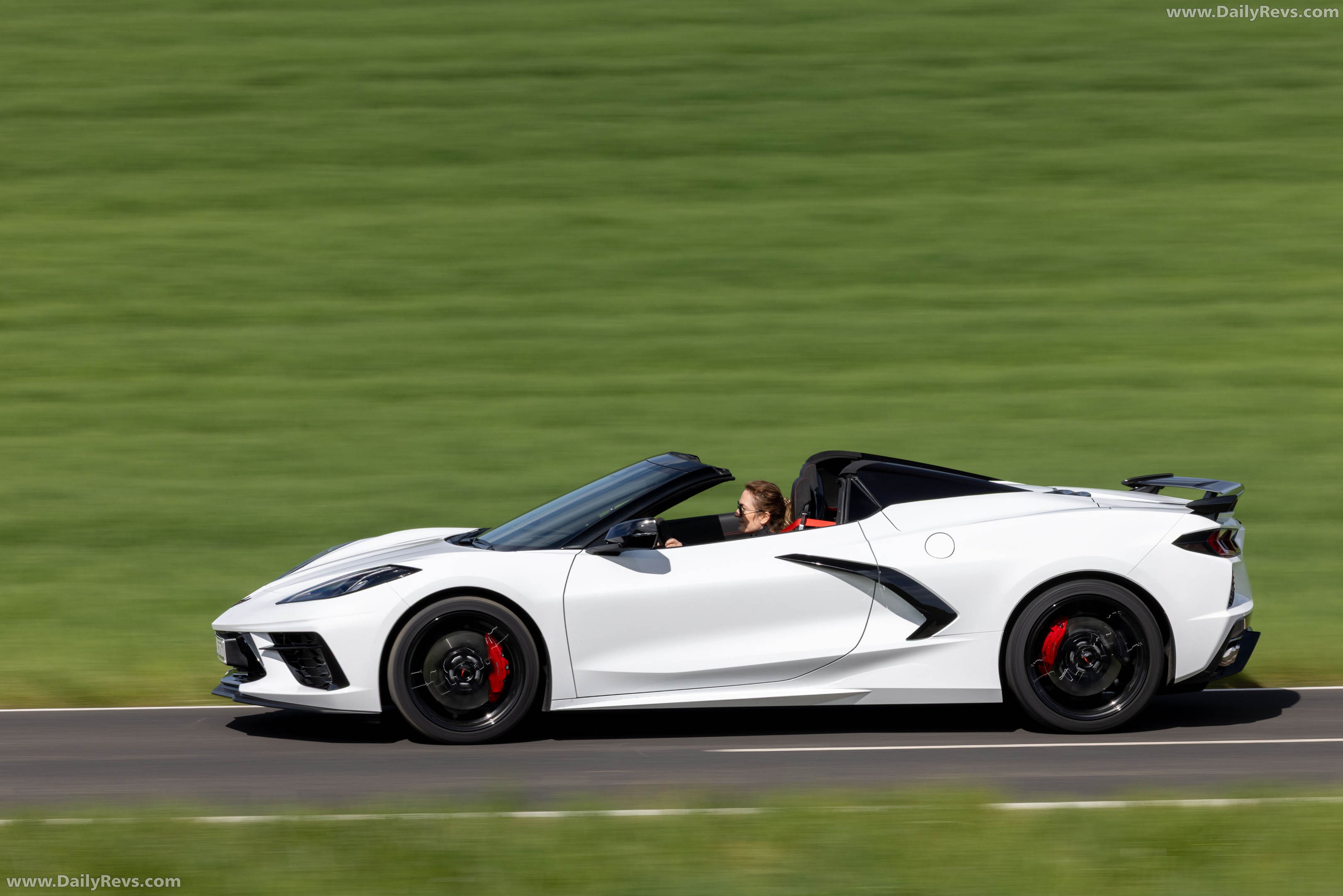 2026 Chevrolet Corvette Stingray Convertible European Version Side View