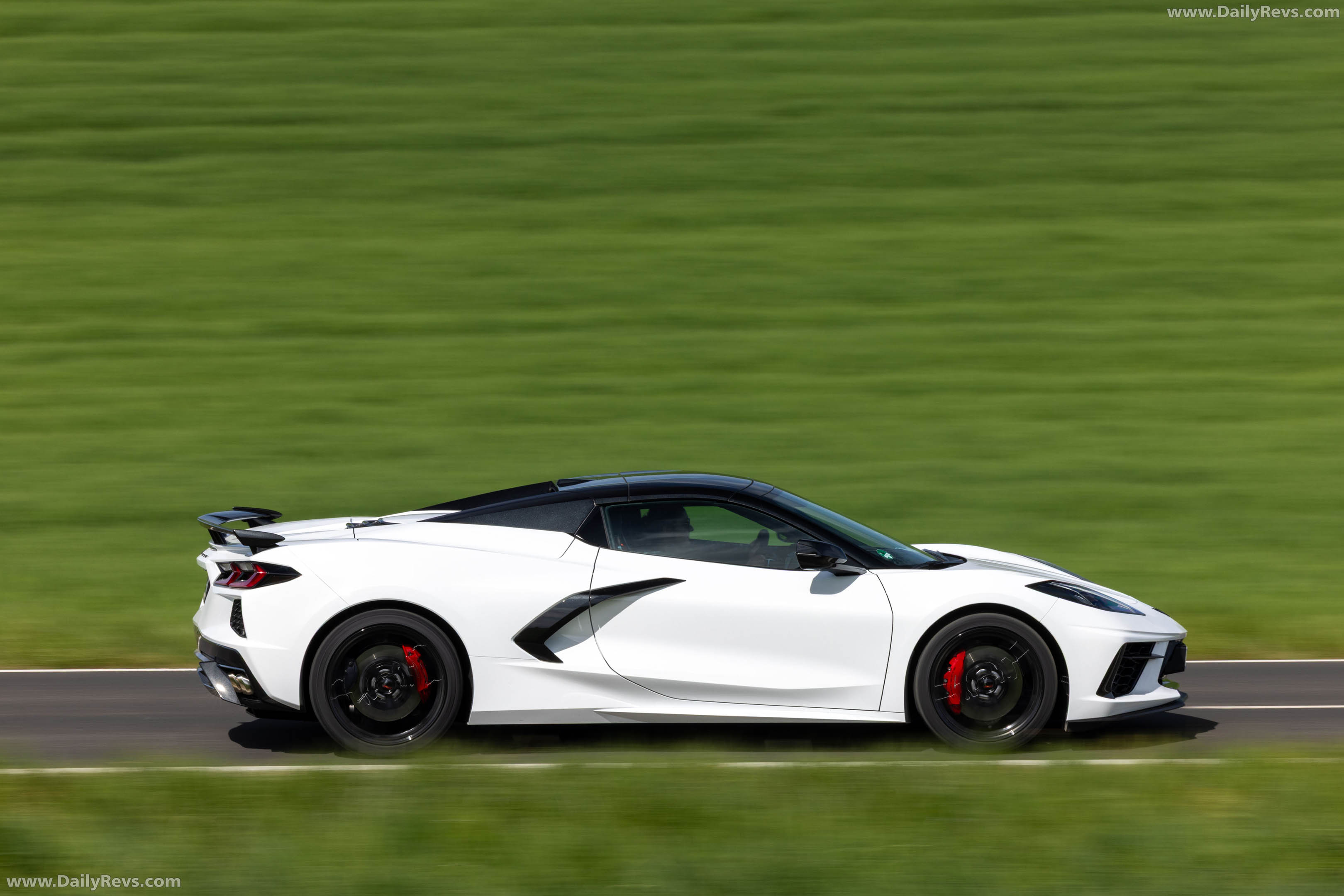 2026 Chevrolet Corvette Stingray Convertible European Version Side View