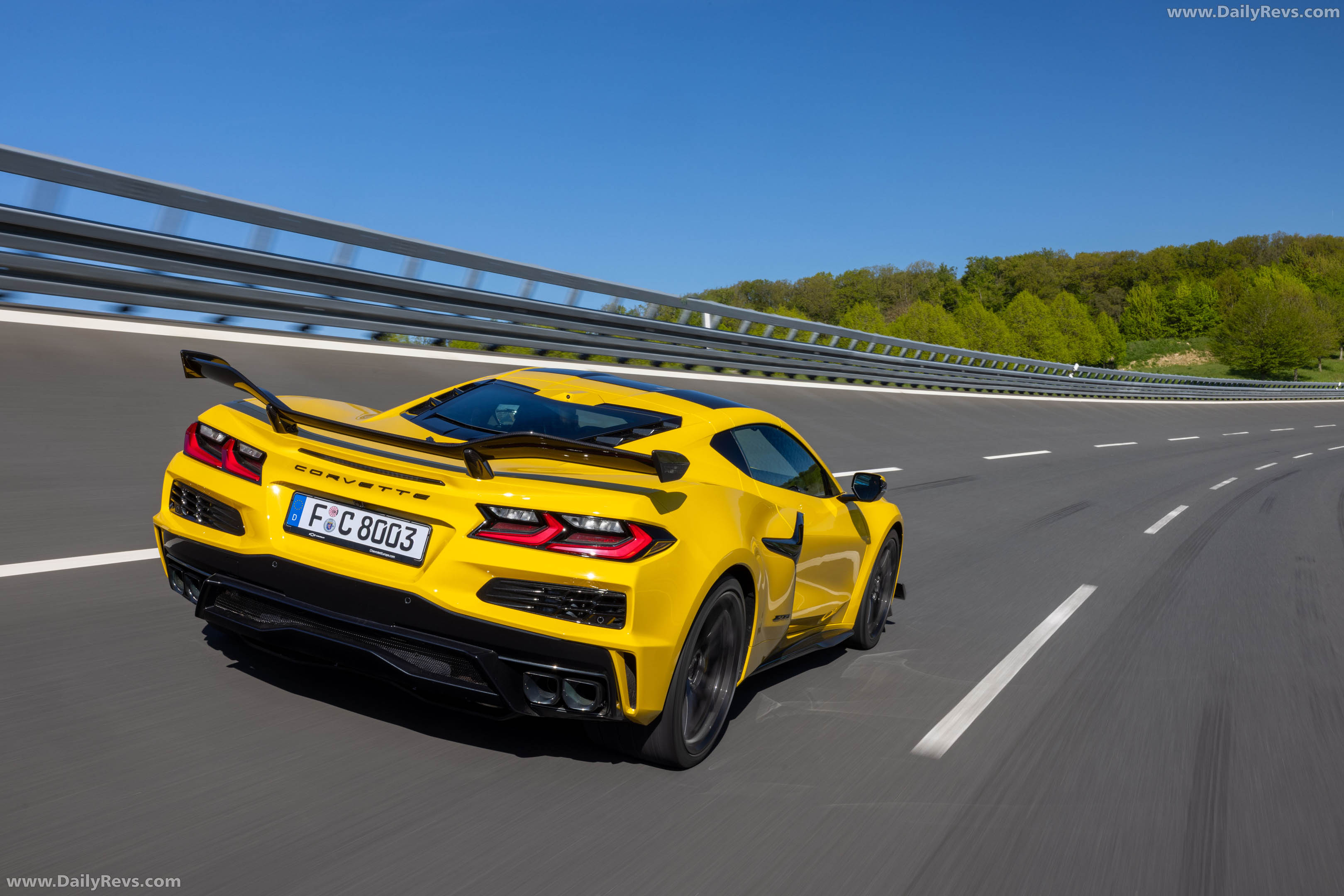 2026 Chevrolet Corvette Z06 European Version Rear View