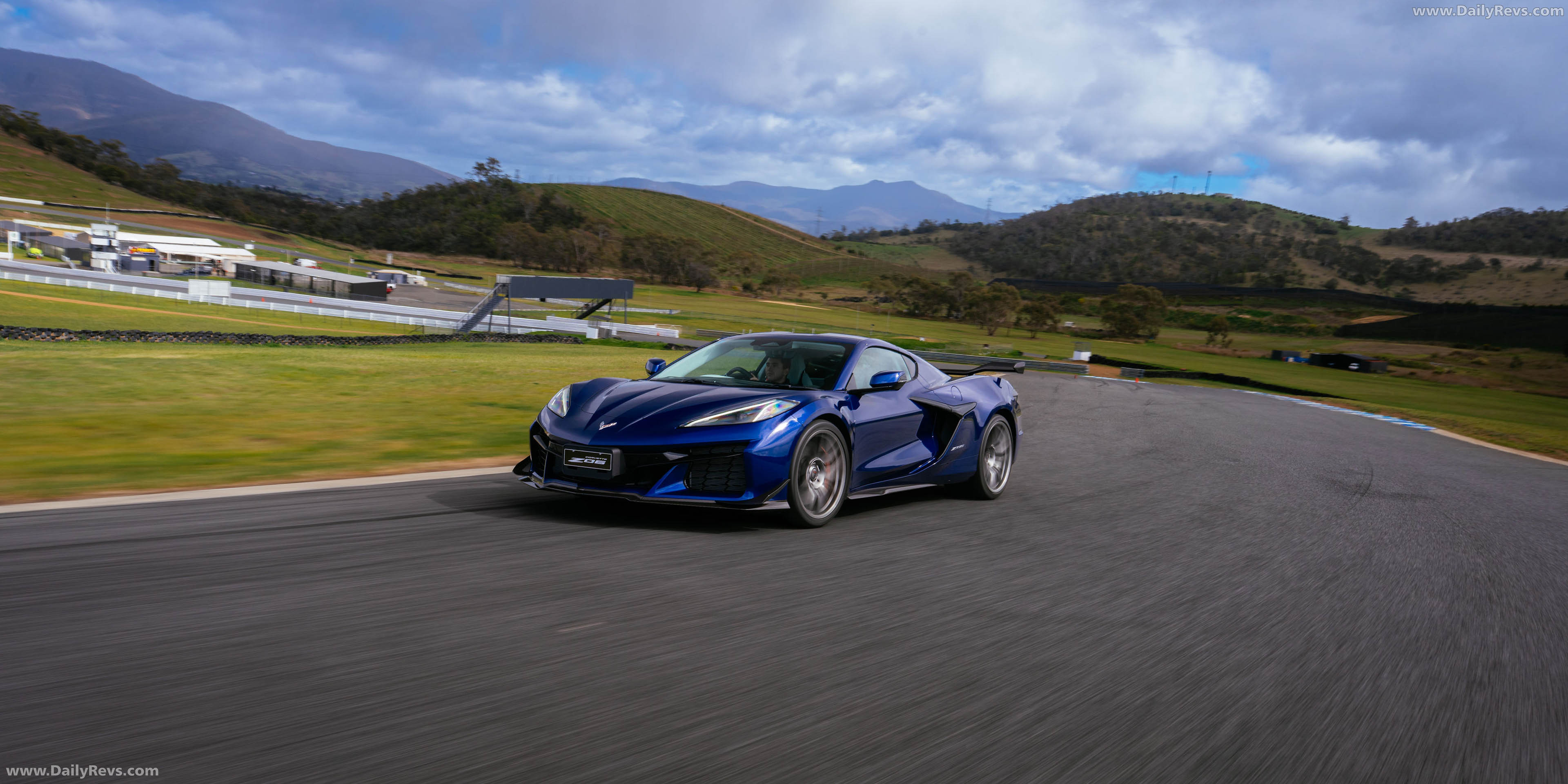 2027 Chevrolet Corvette Z06 Front View