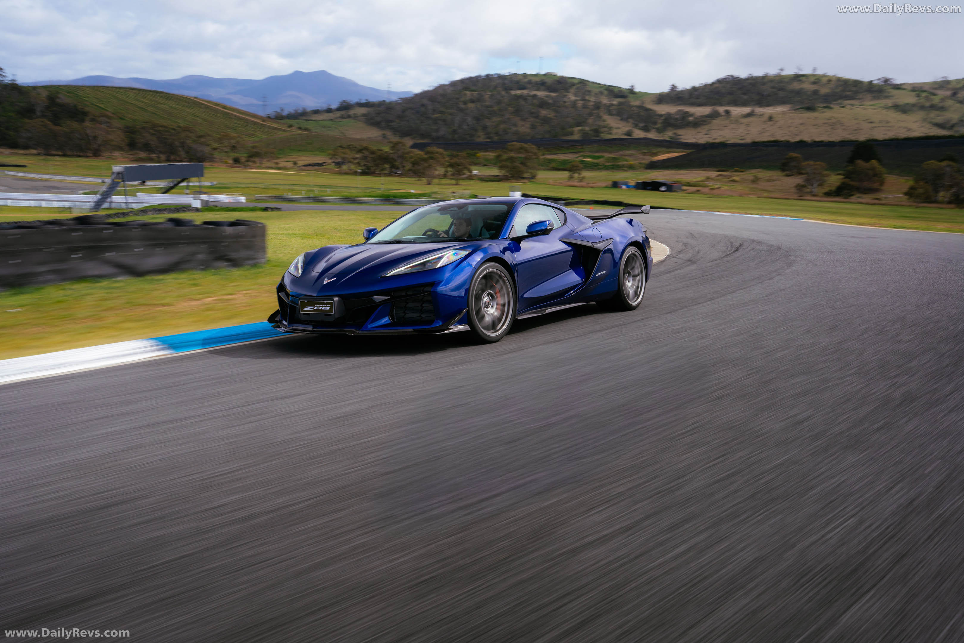 2027 Chevrolet Corvette Z06 Front View