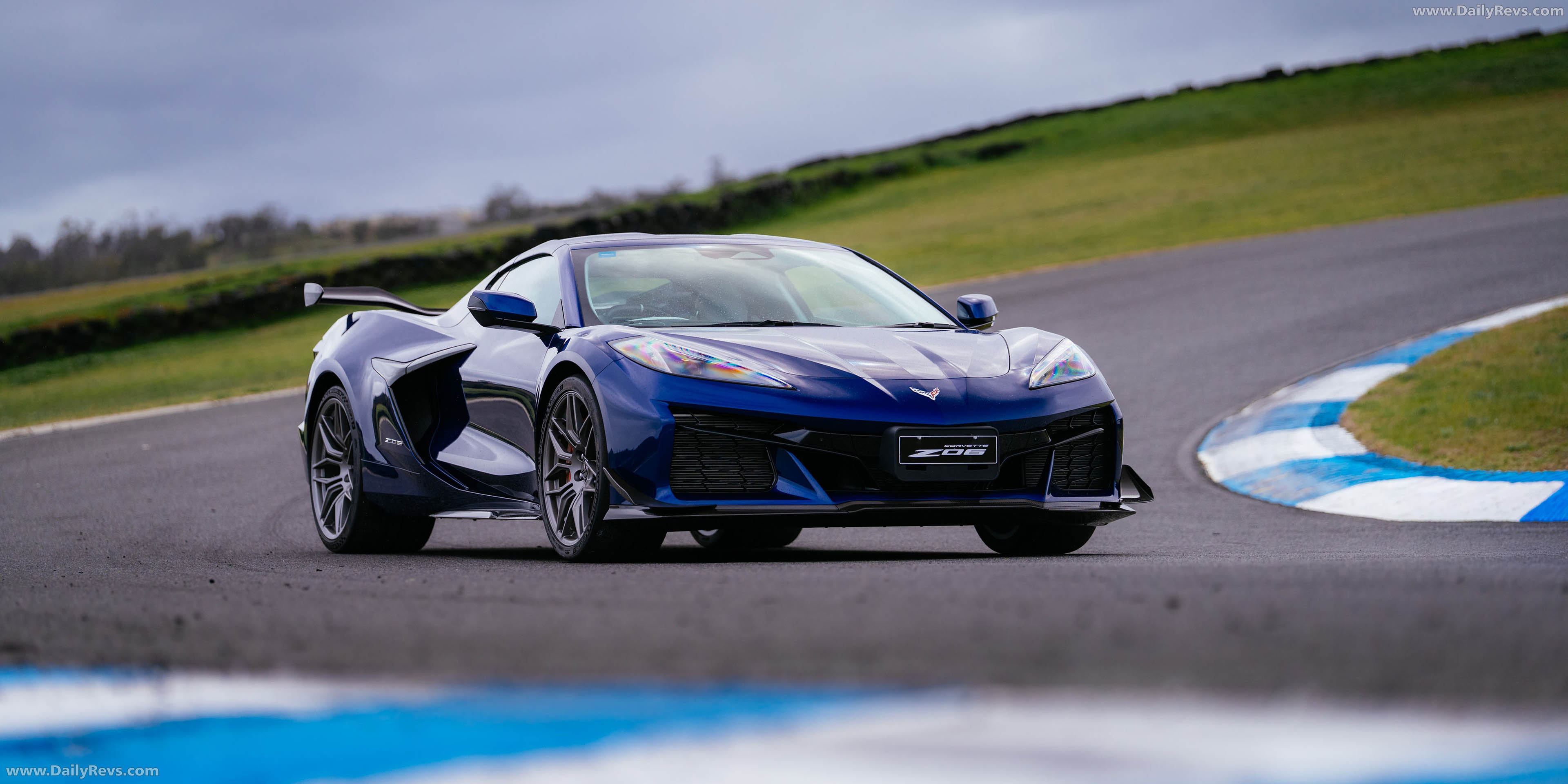 2027 Chevrolet Corvette Z06 Front View