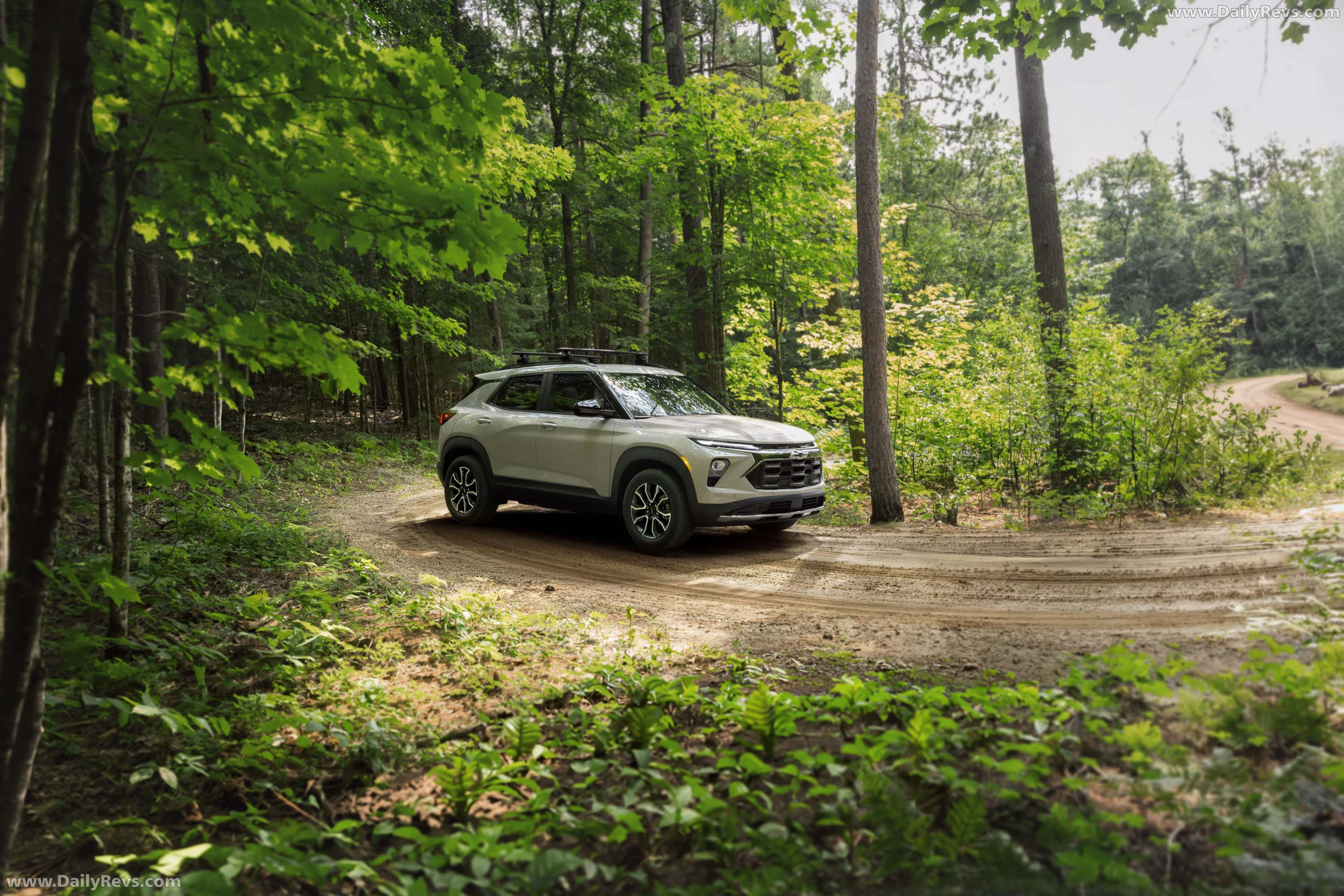 2027 Chevrolet Trailblazer Z71 Side View