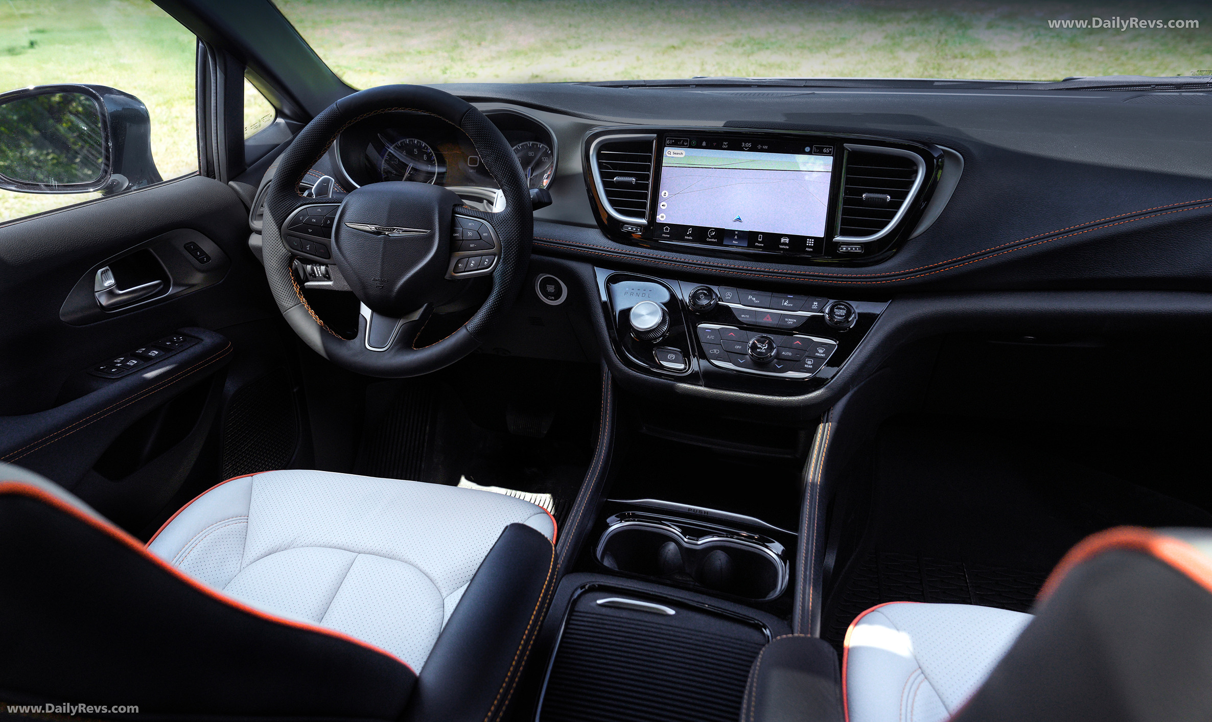 2025 Chrysler Pacifica Grizzly Peak Concept Interior