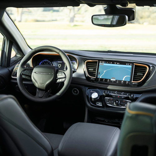 2027 Chrysler Pacifica Pinnacle Interior
