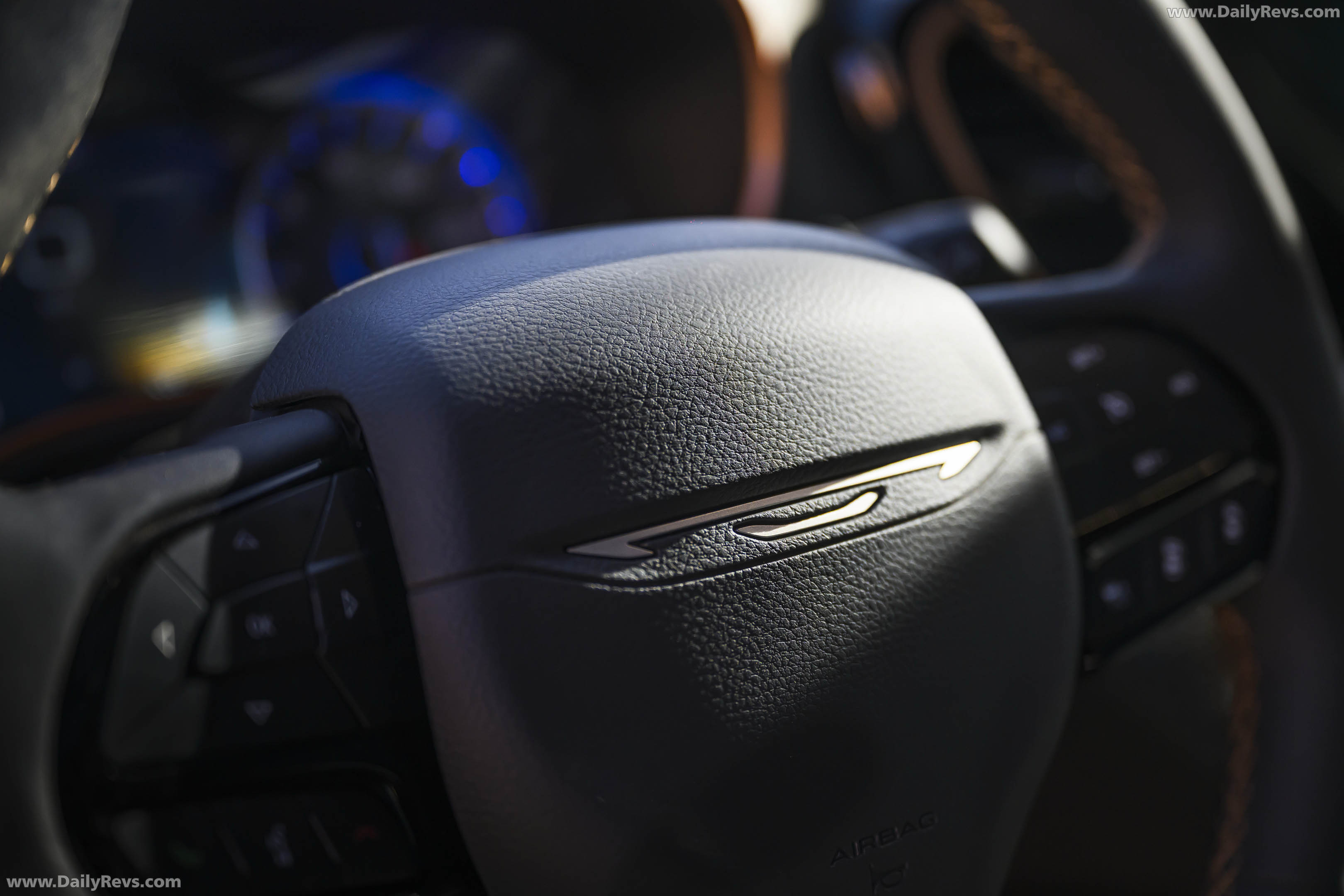 2027 Chrysler Pacifica Pinnacle Interior