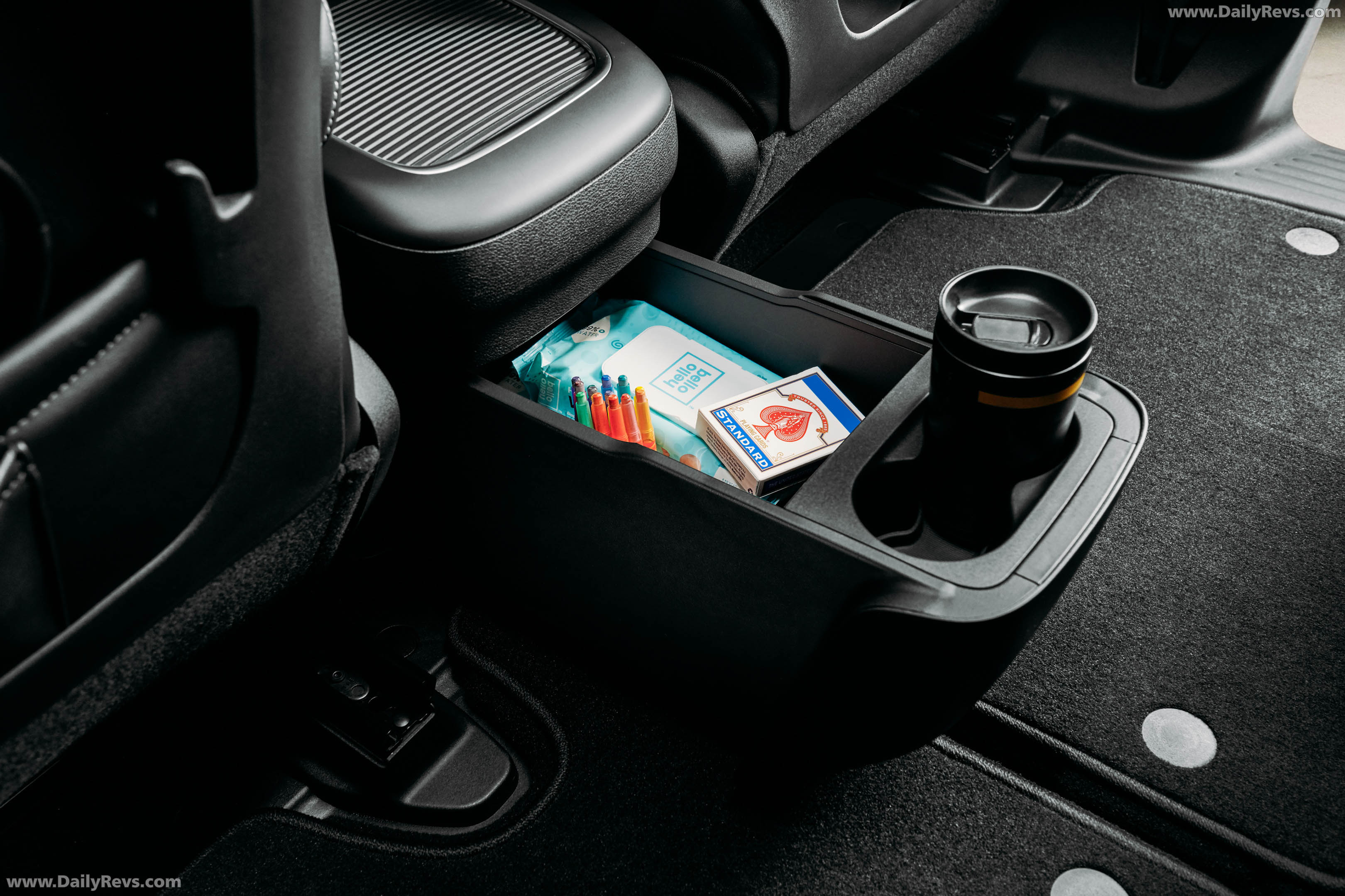 2027 Chrysler Pacifica AWD Interior