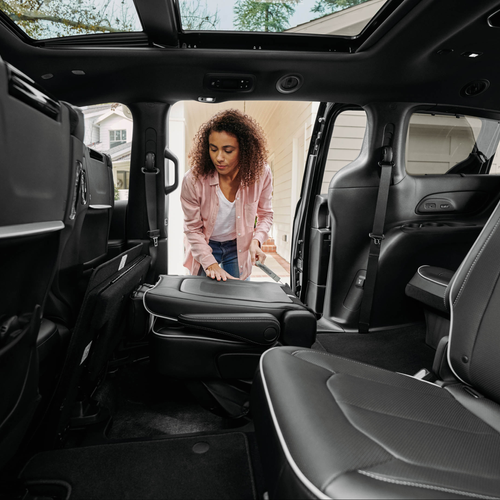 2027 Chrysler Pacifica AWD Interior