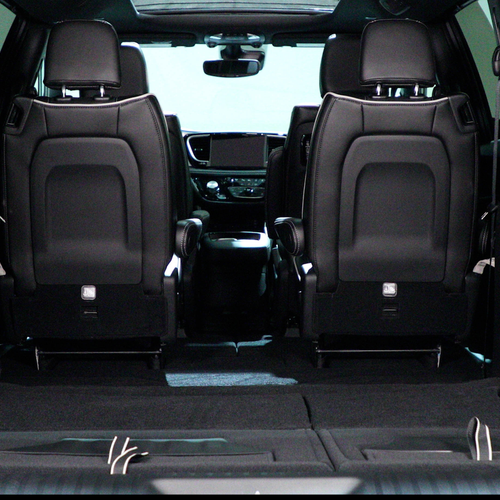 2027 Chrysler Pacifica AWD Interior
