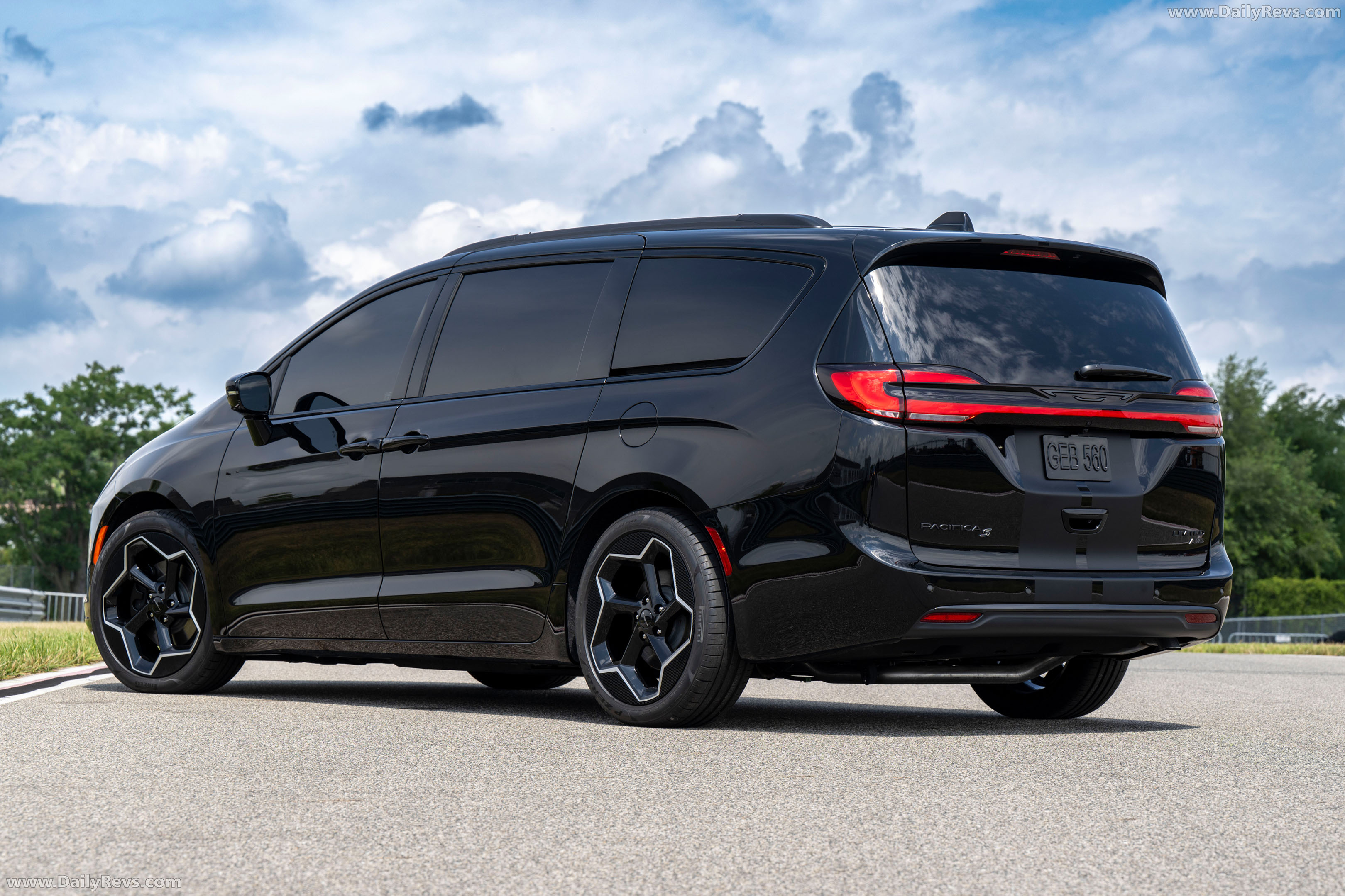 2027 Chrysler Pacifica Limited S Factory Concept Rear View