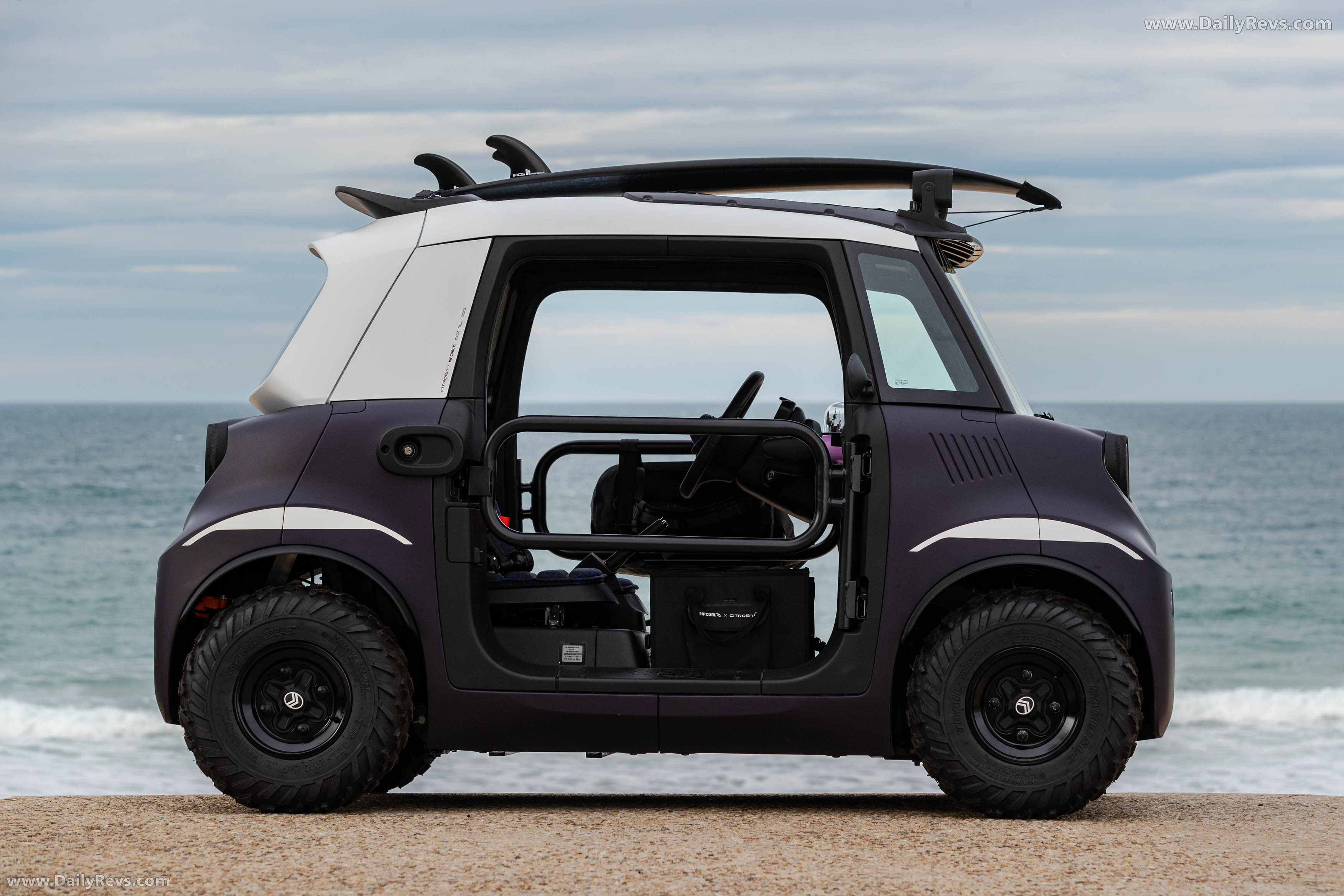 2026 Citroen AMI Vision Buggy Rip Curl Side View