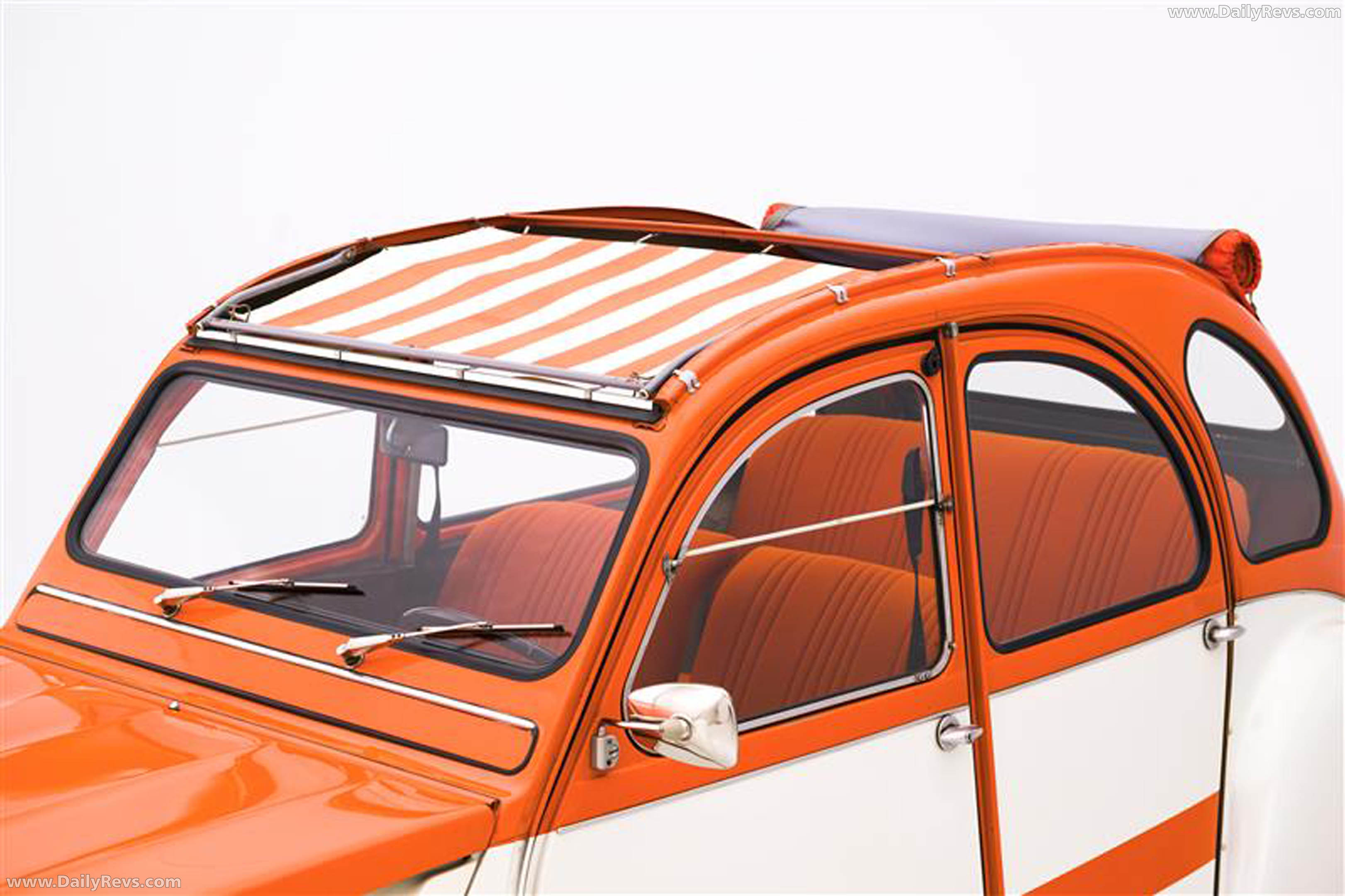 2026 Citroen 2CV Spot 50th Anniversary Exterior