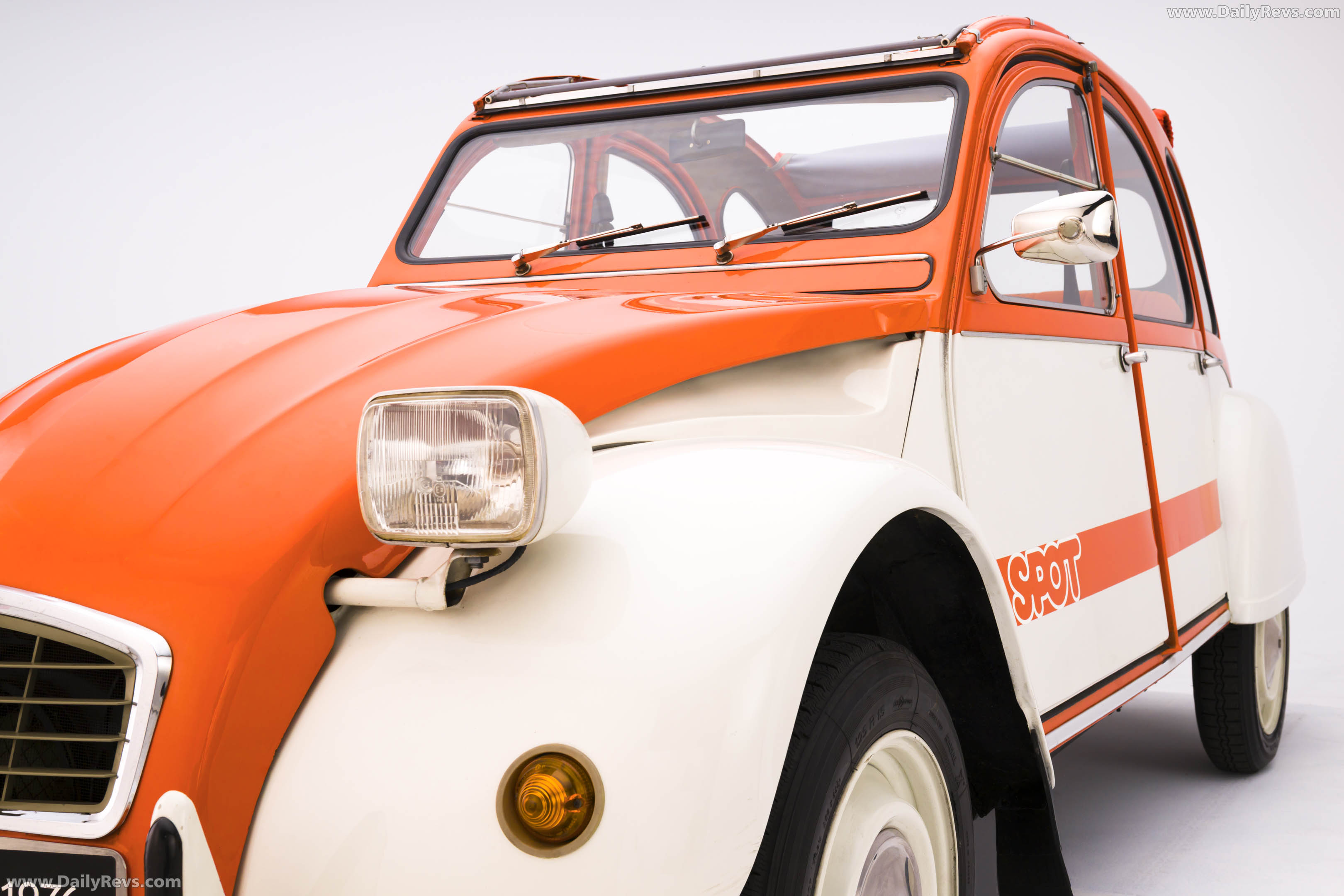2026 Citroen 2CV Spot 50th Anniversary Exterior