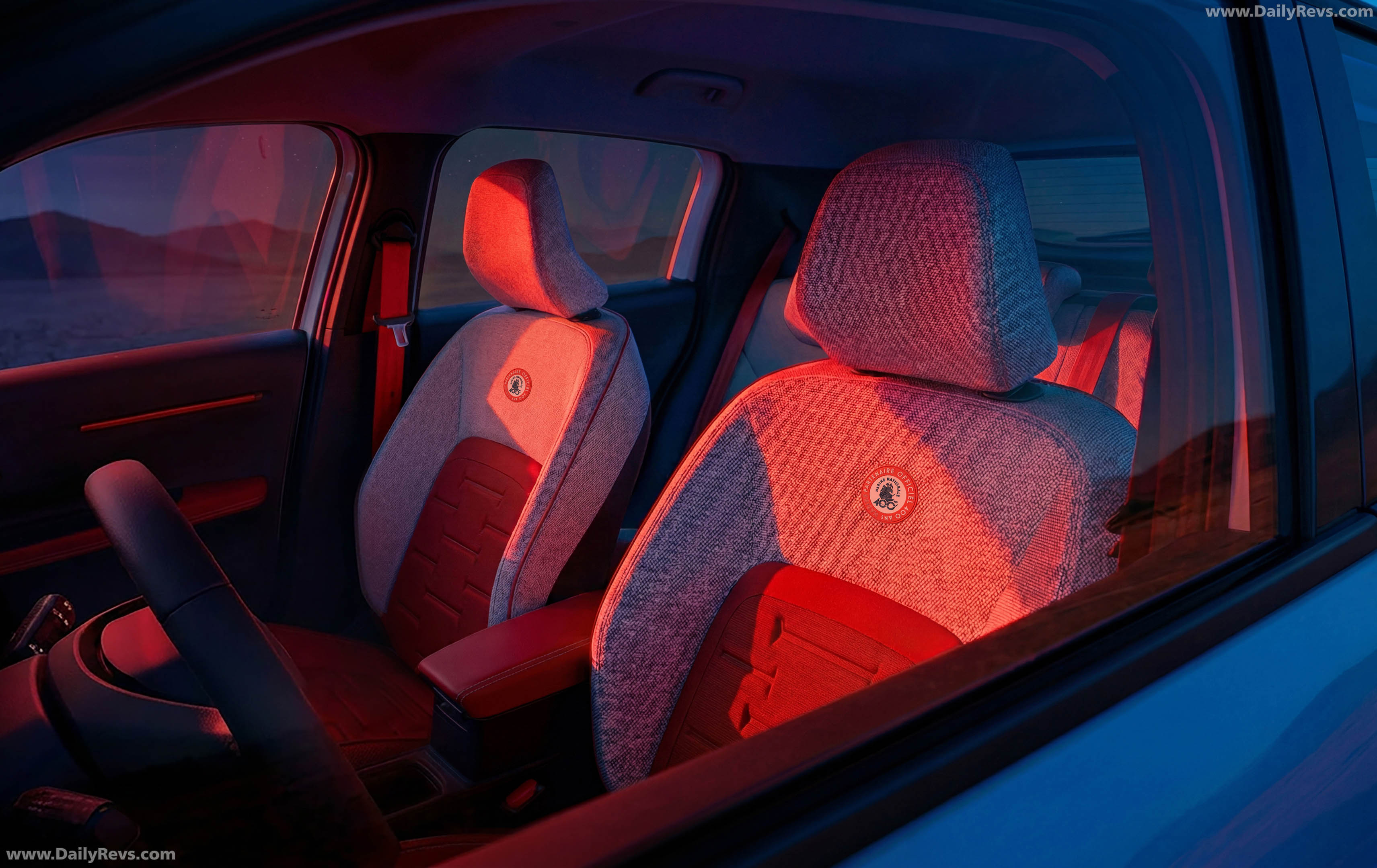 2026 Citroen C3 Aircross Marine Nationale Interior
