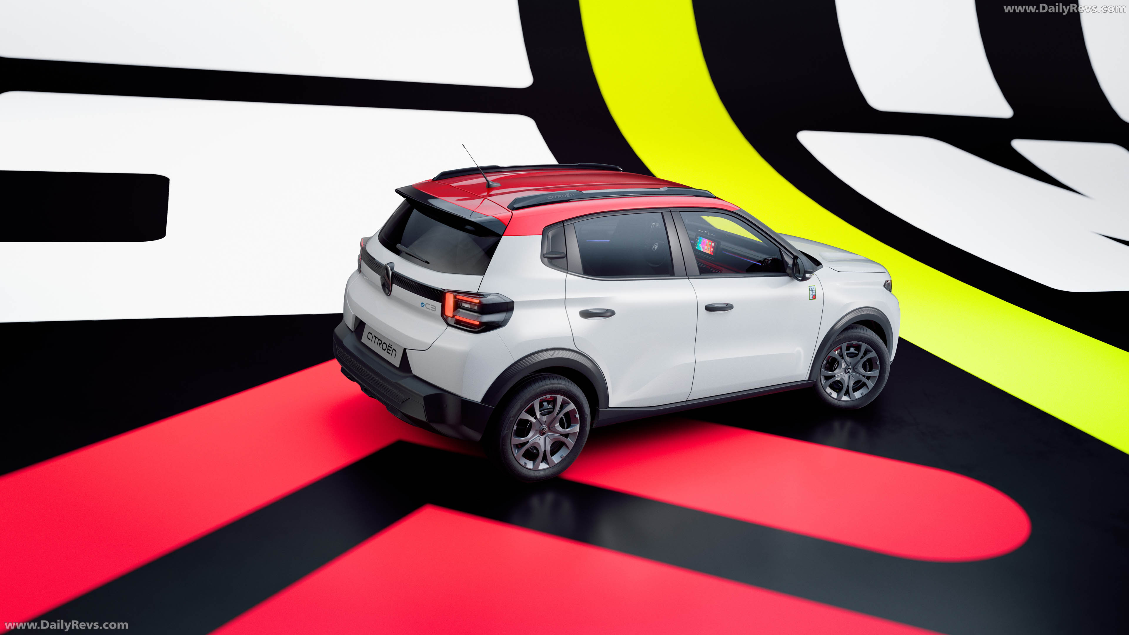 2026 Citroen e-C3 Tonic Rear View