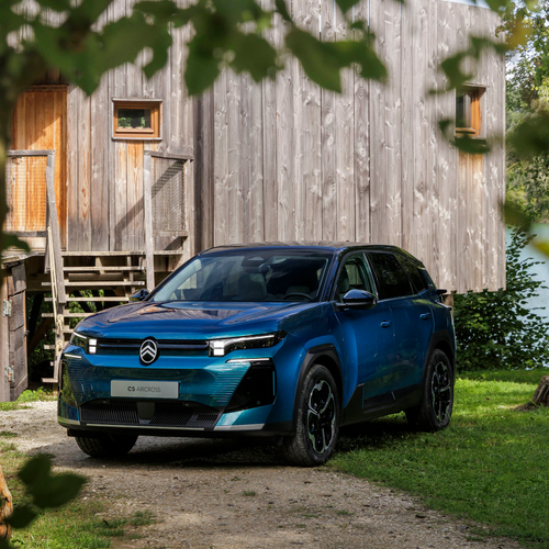 2027 Citroen C5 Aircross Emeraude Front View