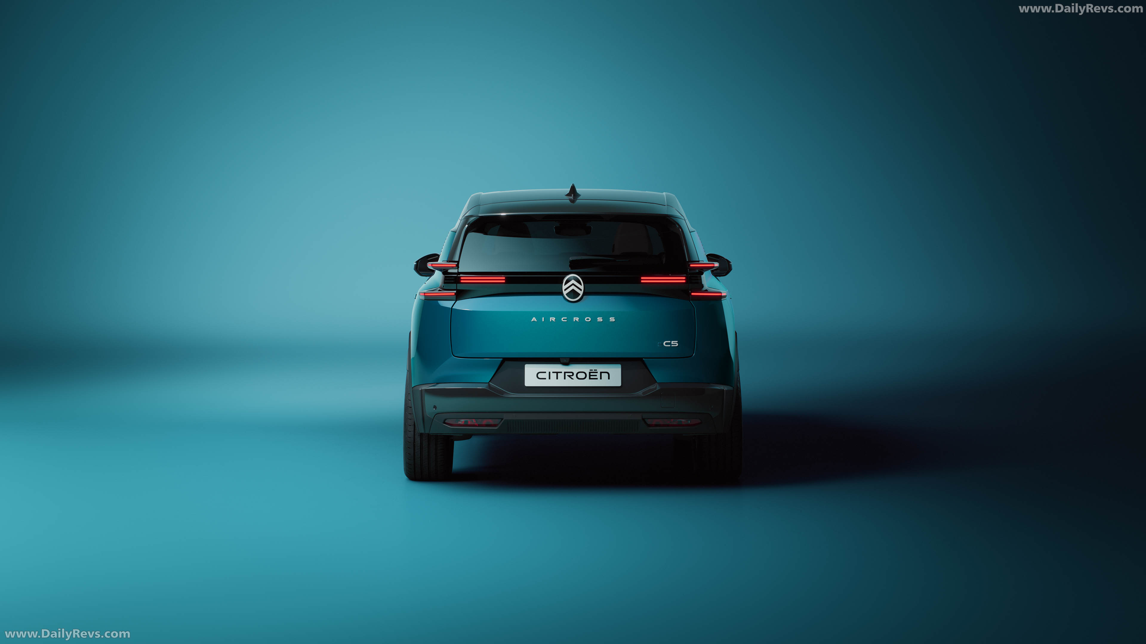 2027 Citroen C5 Aircross Emeraude Rear View