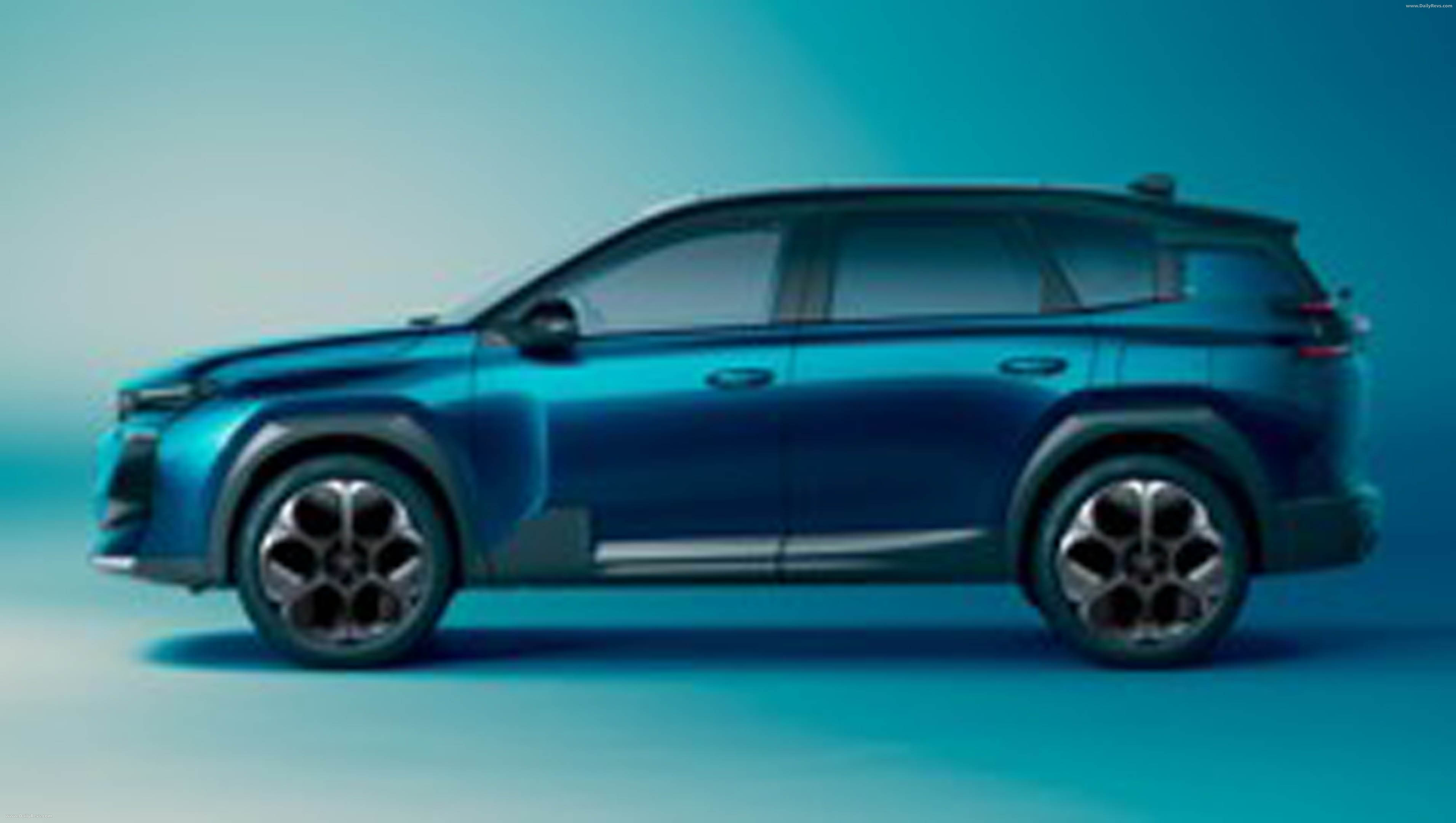 2027 Citroen C5 Aircross Emeraude Side View