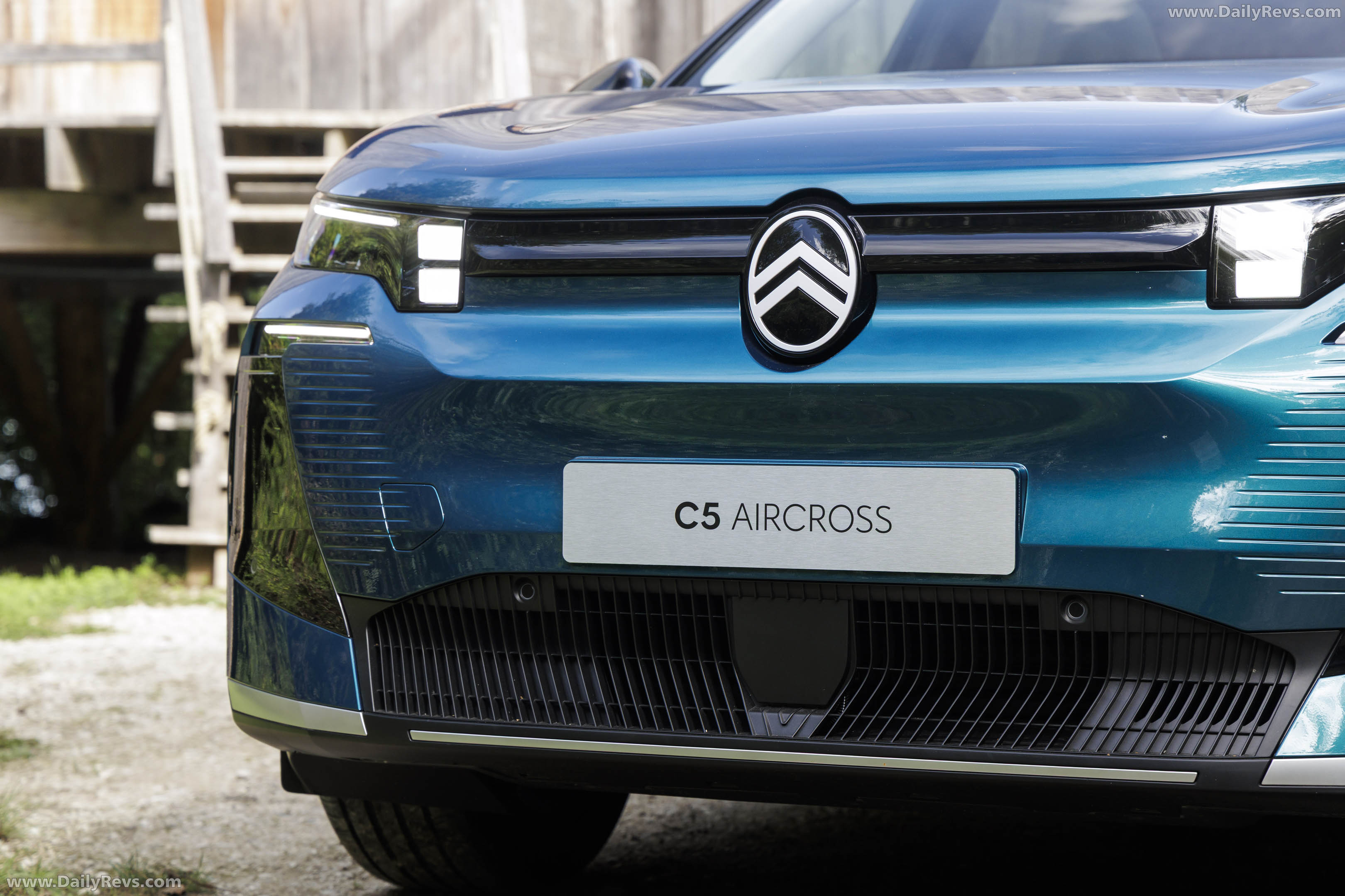 2027 Citroen C5 Aircross Emeraude Exterior