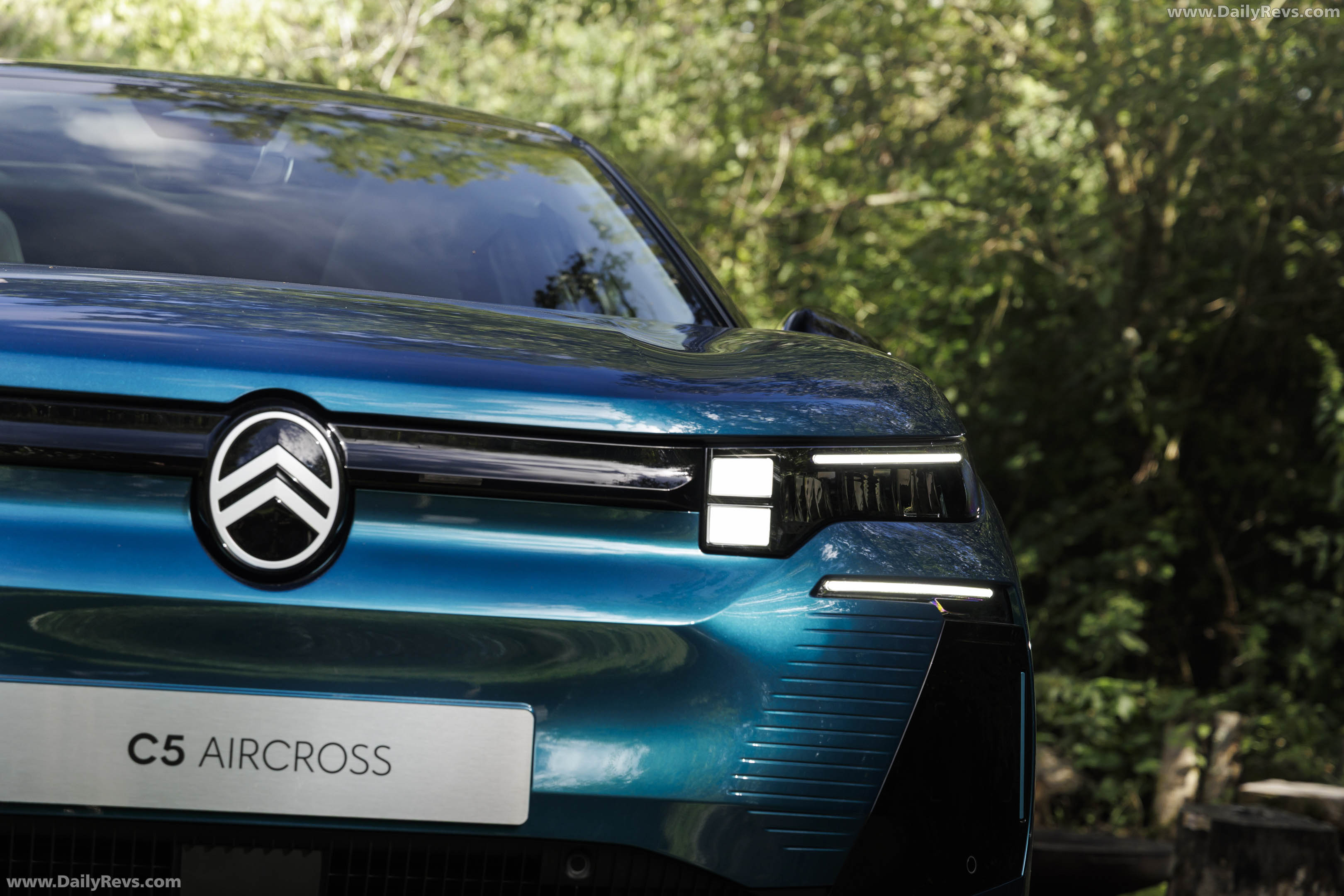 2027 Citroen C5 Aircross Emeraude Exterior