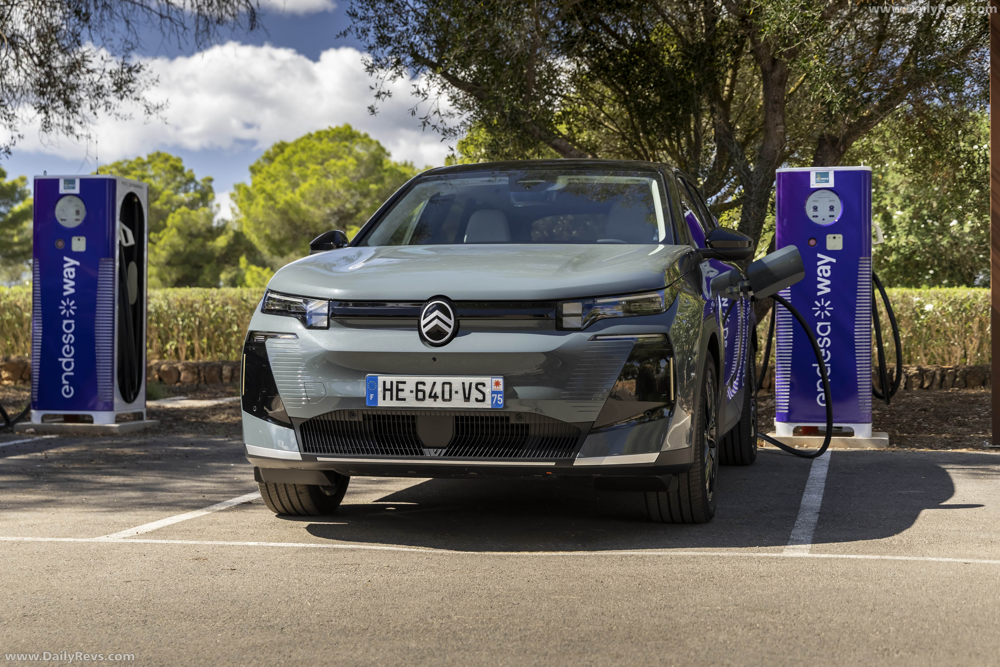 2026 Citroen C5 Aircross BEV Front View